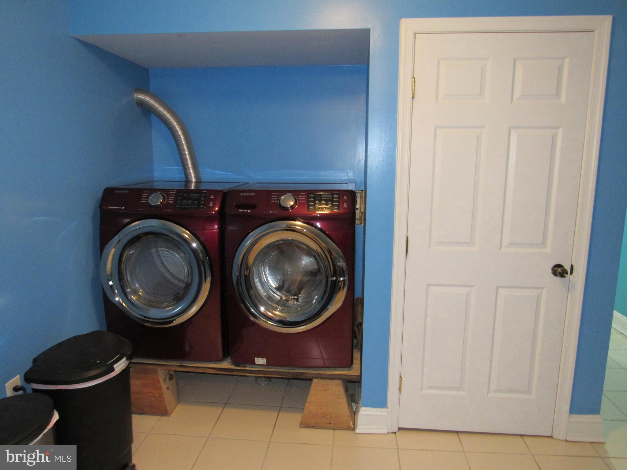 OLD FORT HILLS PLAT SIX - Residential