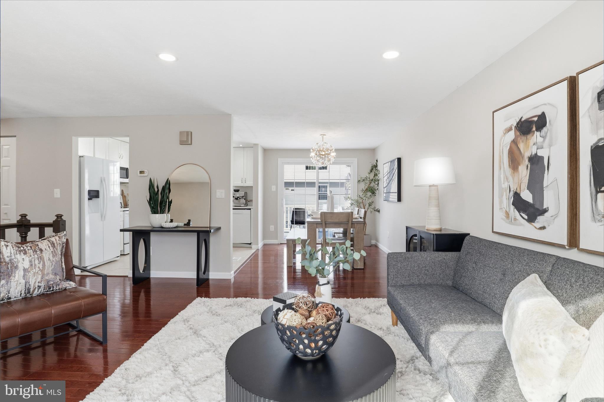 STARLIT PONDS - Residential