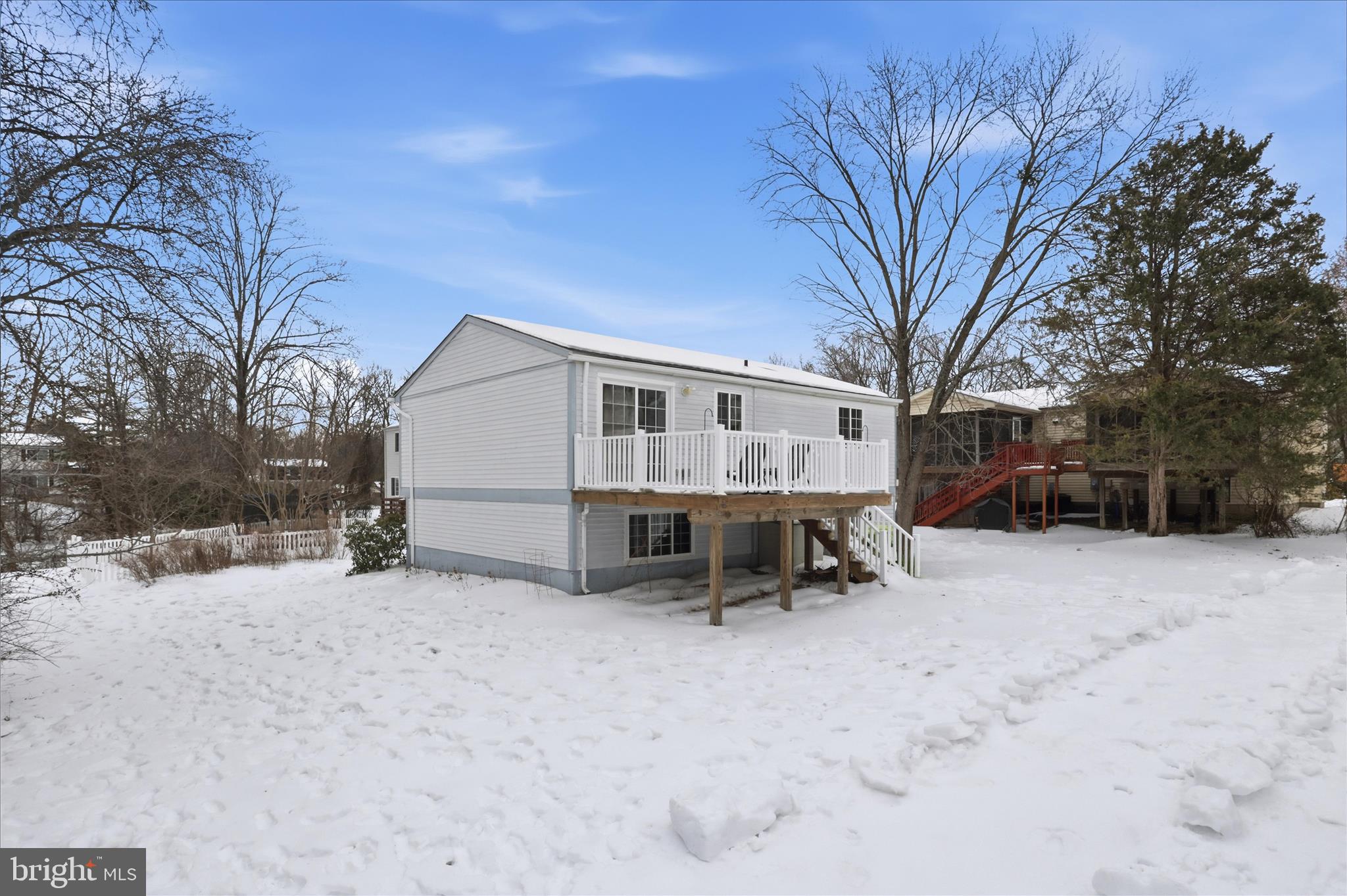 STARLIT PONDS - Residential