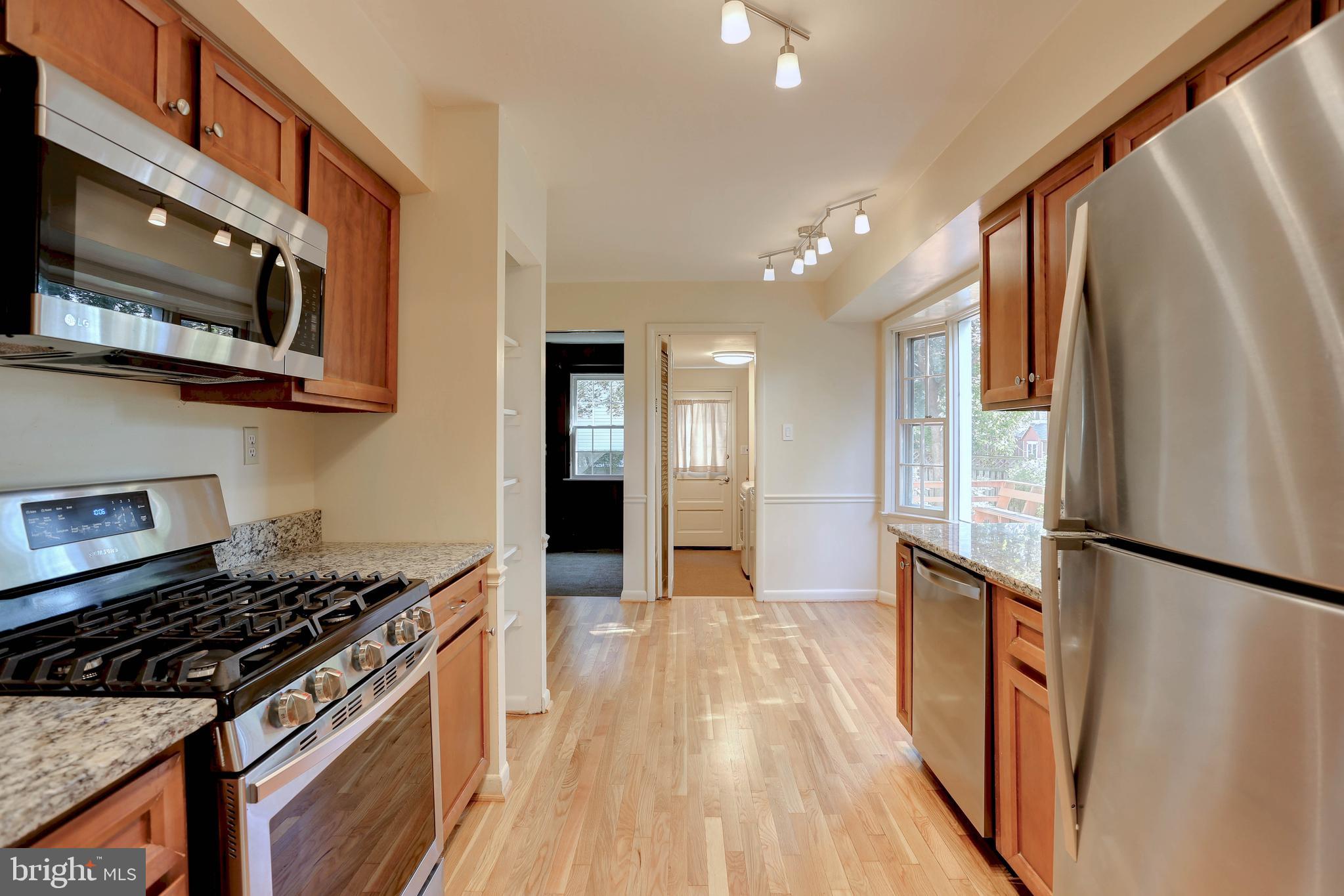 ECHO FARMS - Residential