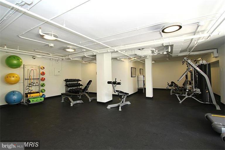 THE KENWOOD - Residential