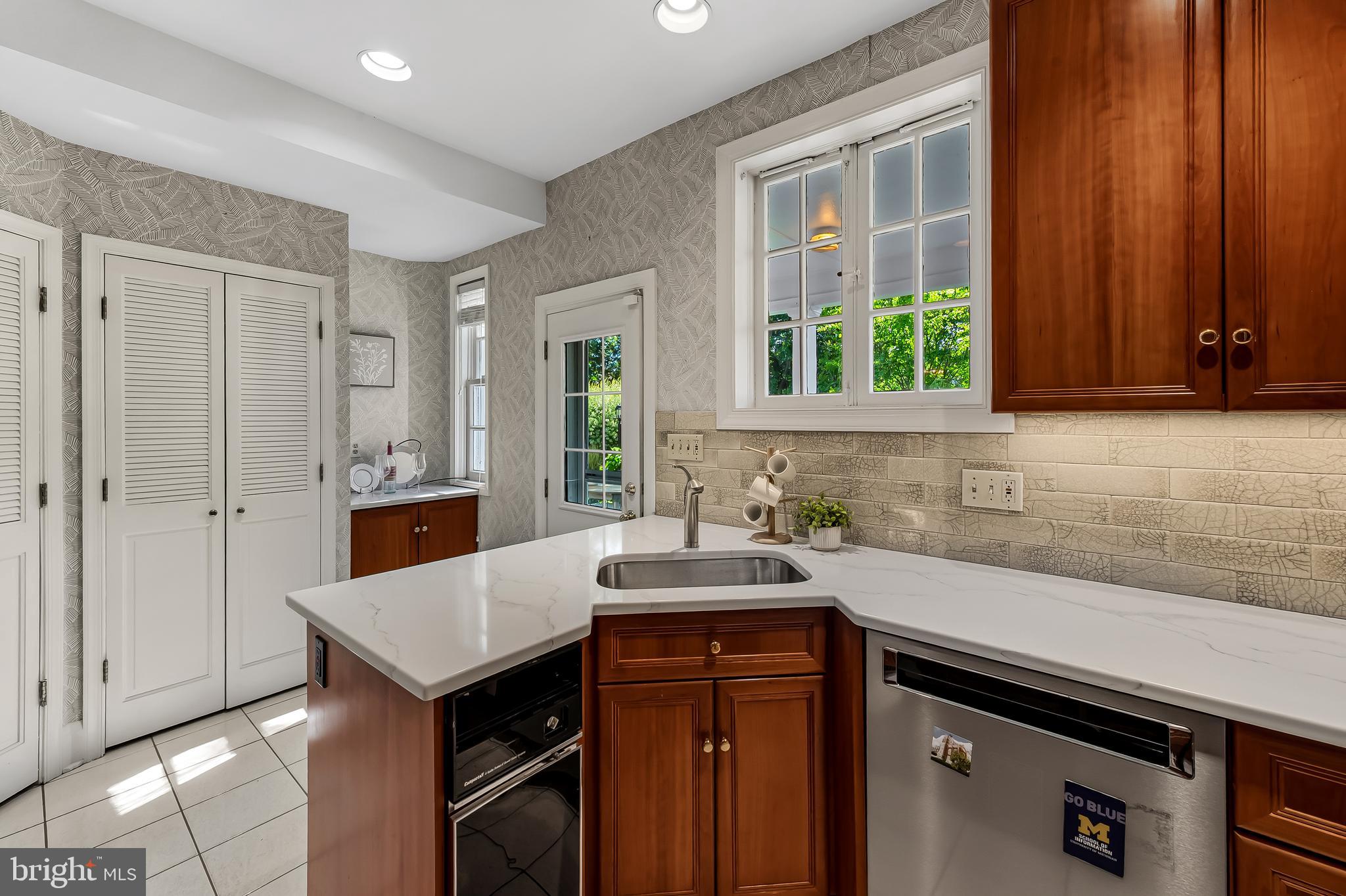 GUILFORD - Residential