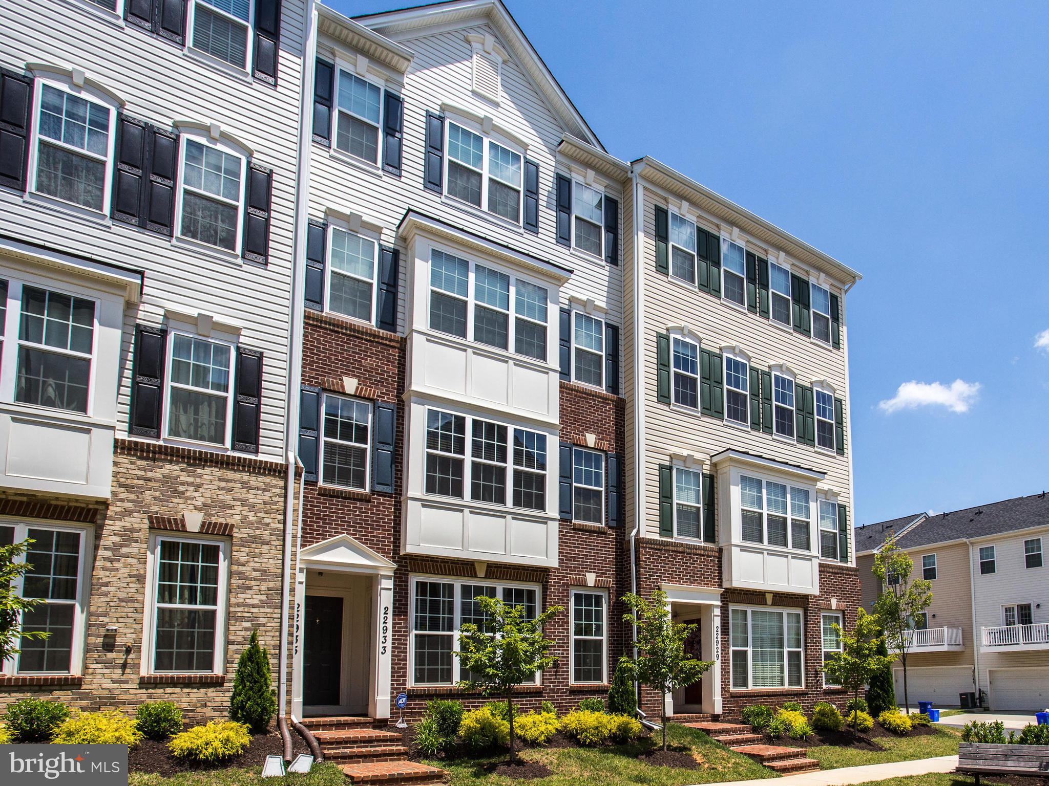 ARORA HILLS - Residential