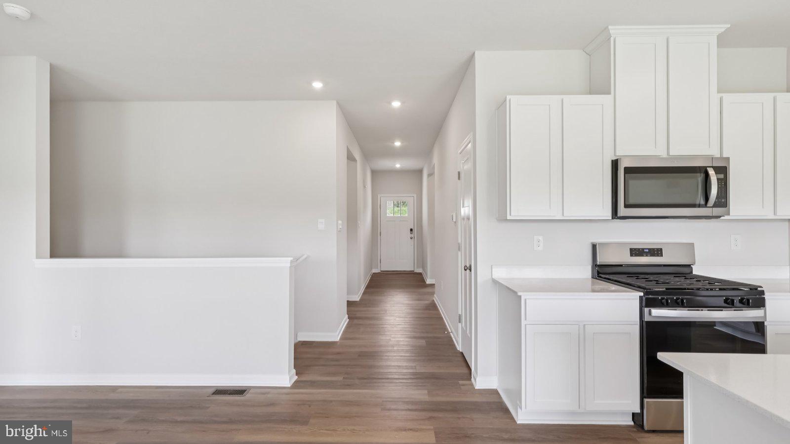 STRAWBERRY FIELDS - Residential