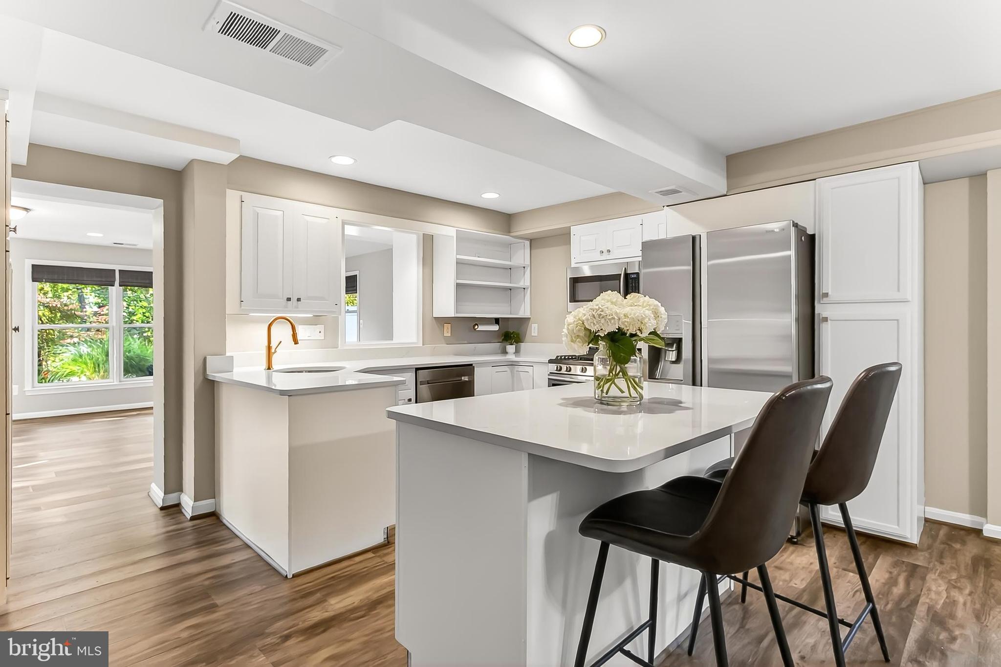 FALLS CHURCH CITY - Residential