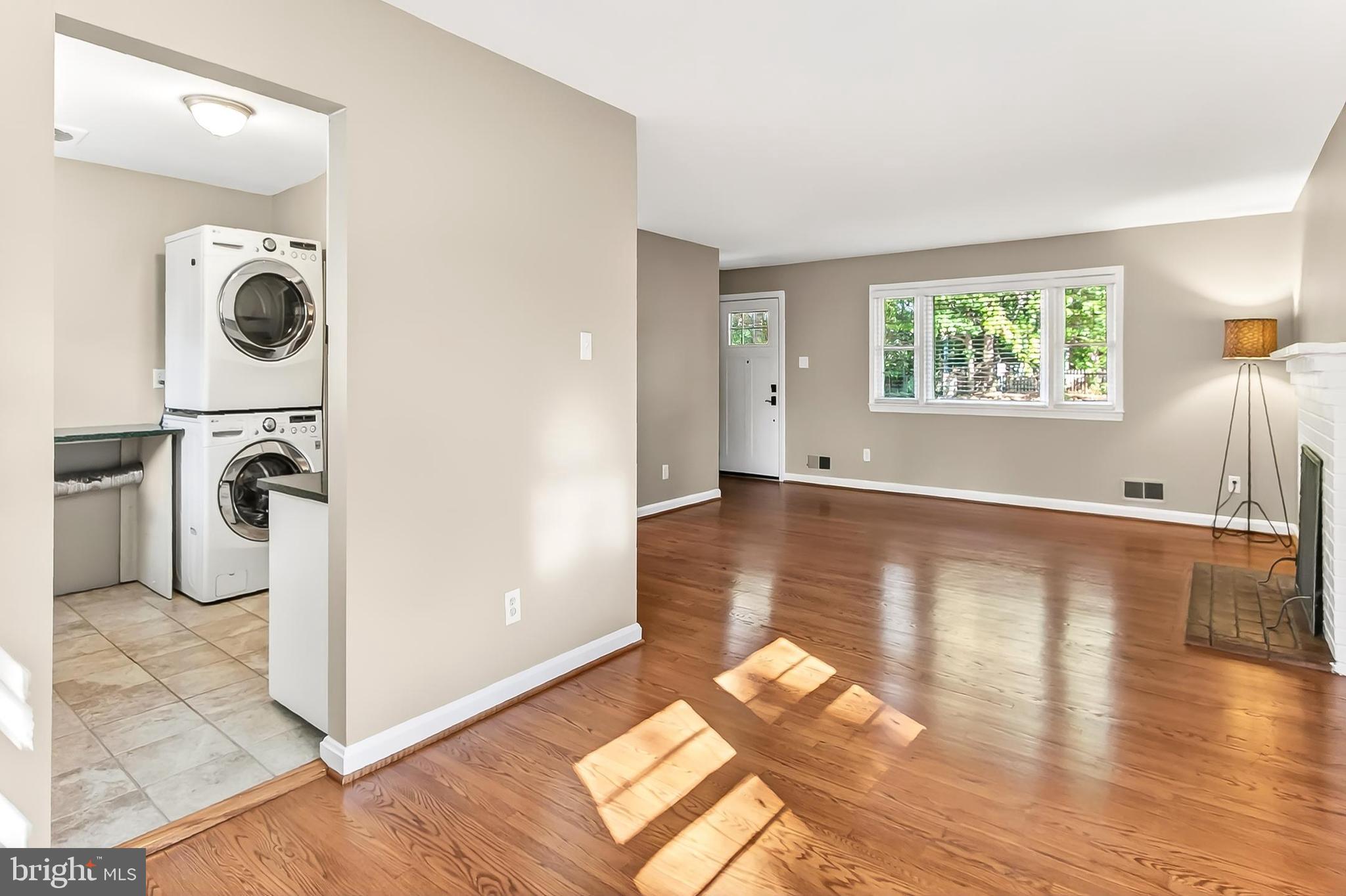 FALLS CHURCH CITY - Residential