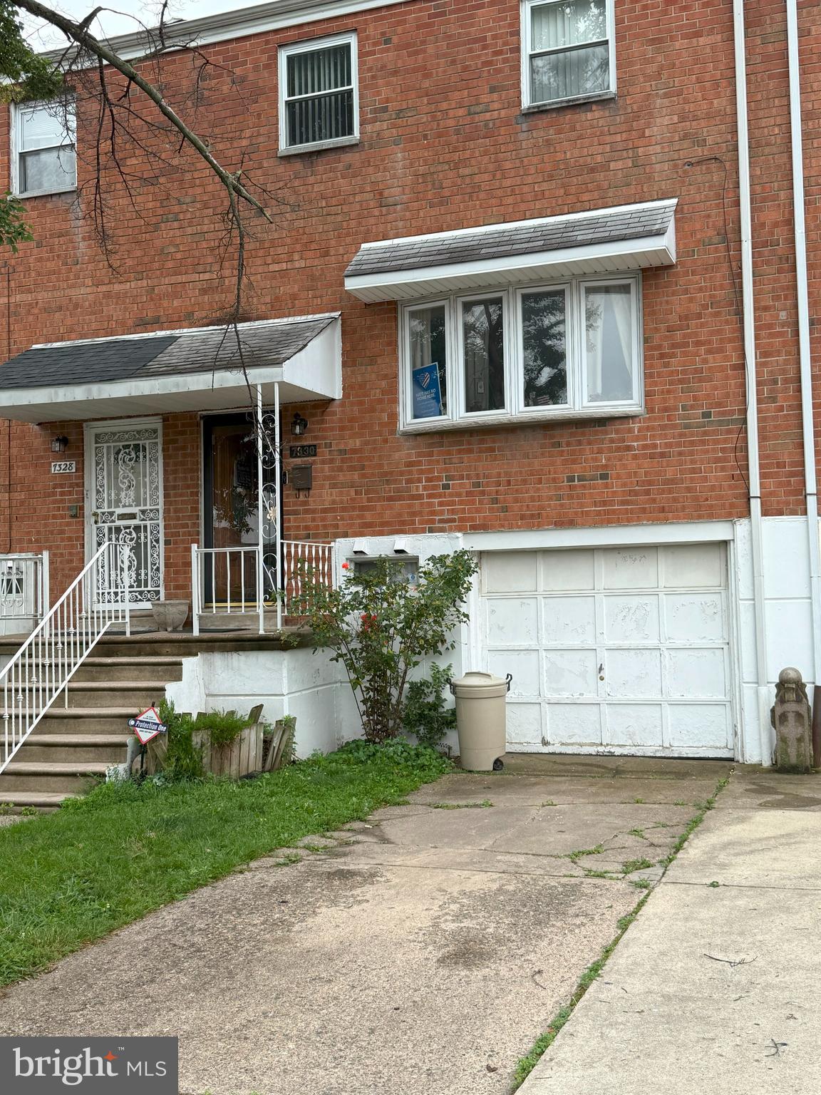 Welcome to 7330 Kinglet Place – A Hidden Gem in Penrose Park!
Don't miss this spacious and well-located home in one of Southwest Philly's most convenient neighborhoods! Just 7 minutes from Philadelphia International Airport and close to I-95, I-76, and all major highways, this property offers unbeatable access to Center City, University City, and all the city’s sports complexes. Plus, you're just blocks from public transportation, shopping, restaurants, and more.
This charming home features three generously sized bedrooms, 1.5 bathrooms, and a finished basement perfect for entertaining, working from home, or creating your own cozy retreat. You'll love the comfort of central air conditioning throughout the home, keeping you cool all summer long.
The large backyard offers ample room for outdoor gatherings and includes a spacious shed for extra storage. Enjoy the convenience of off-street parking with your own private driveway and garage—a rare find in the city!
Whether you're a first-time buyer or looking to upgrade, this home is being sold As-Is, so bring your imagination and vision to make it truly your own. Schedule your appointment today—homes like this don’t last long in Penrose Park!