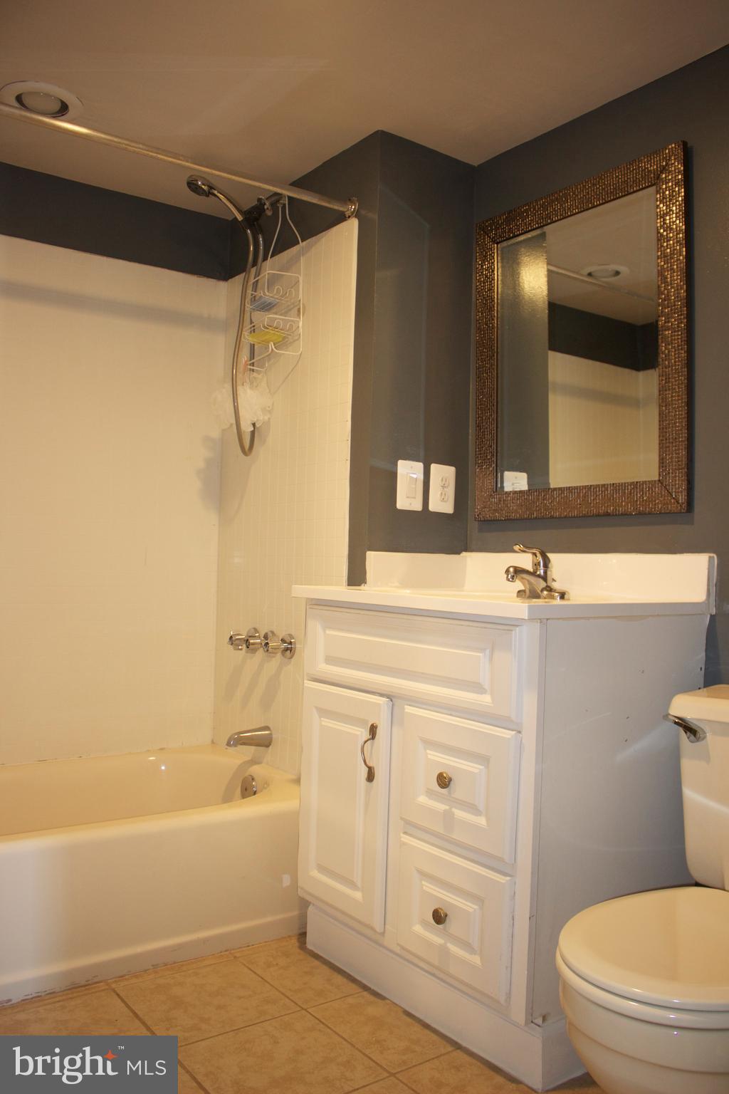 SPENCER GARDENS - Residential Lease