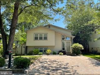 CARROLLTON MANOR - Residential Lease