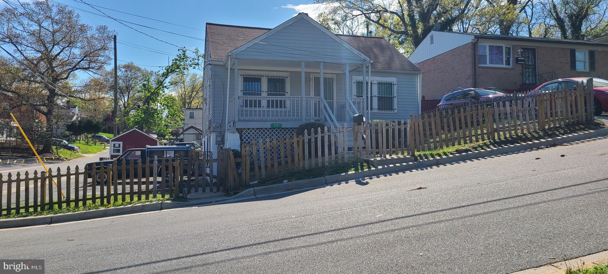 CAPITOL HEIGHTS - Residential