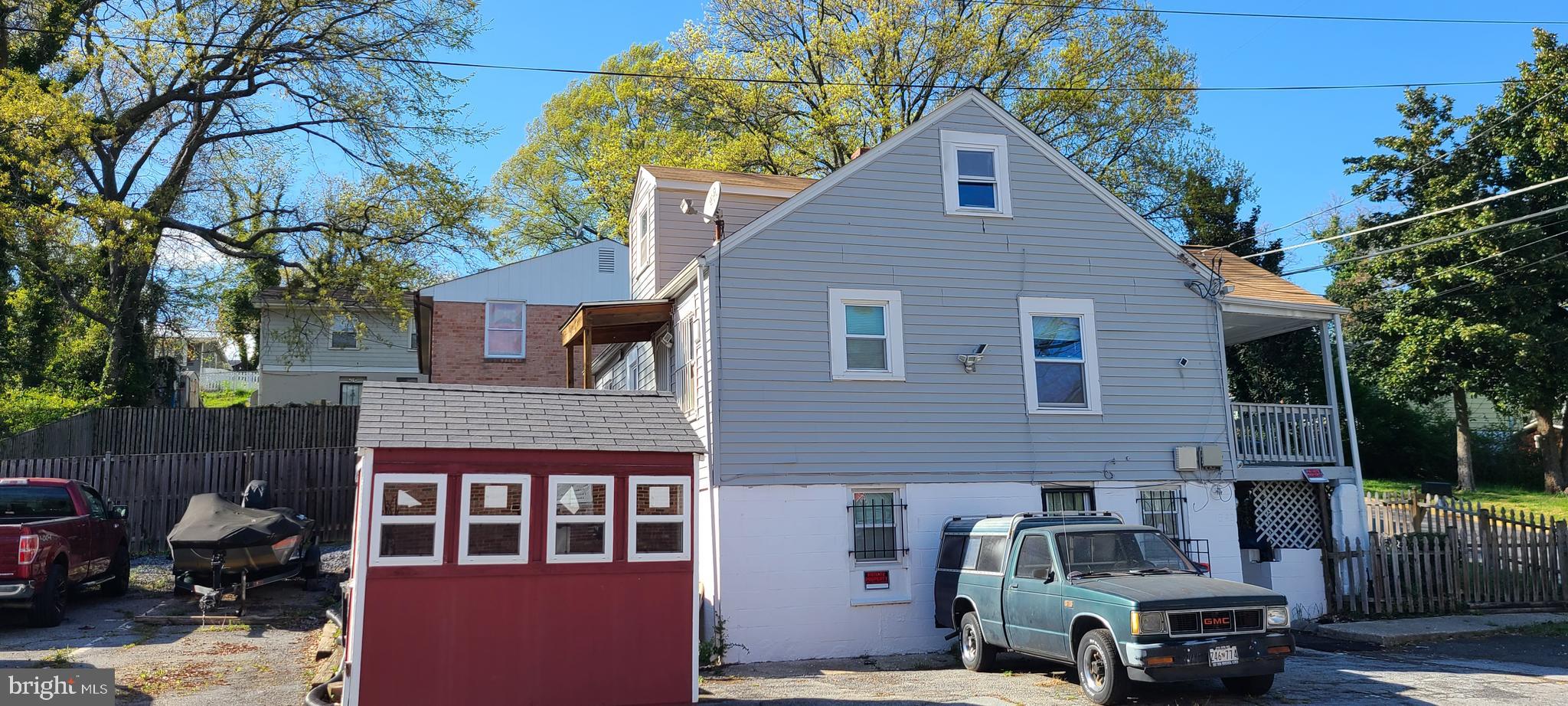 CAPITOL HEIGHTS - Residential