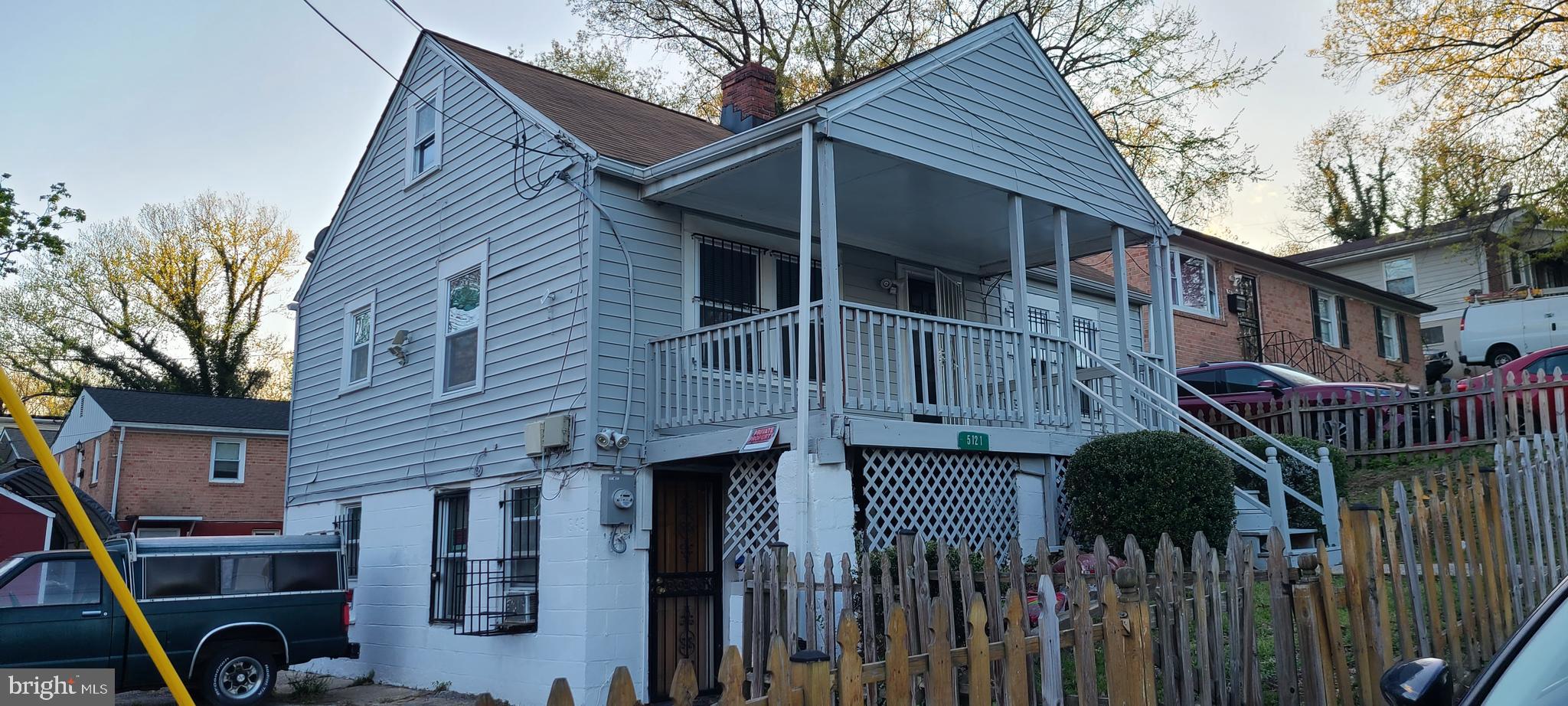 CAPITOL HEIGHTS - Residential