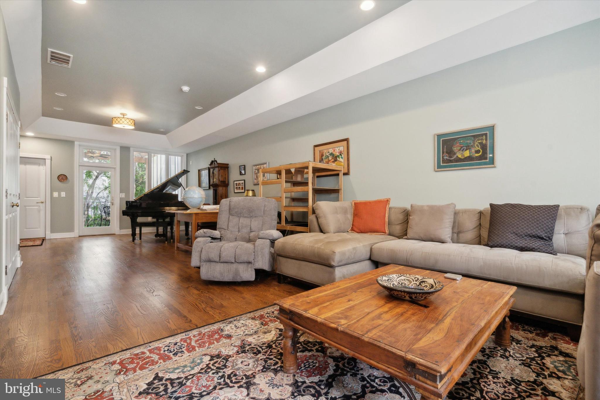 BELLA VISTA - Residential