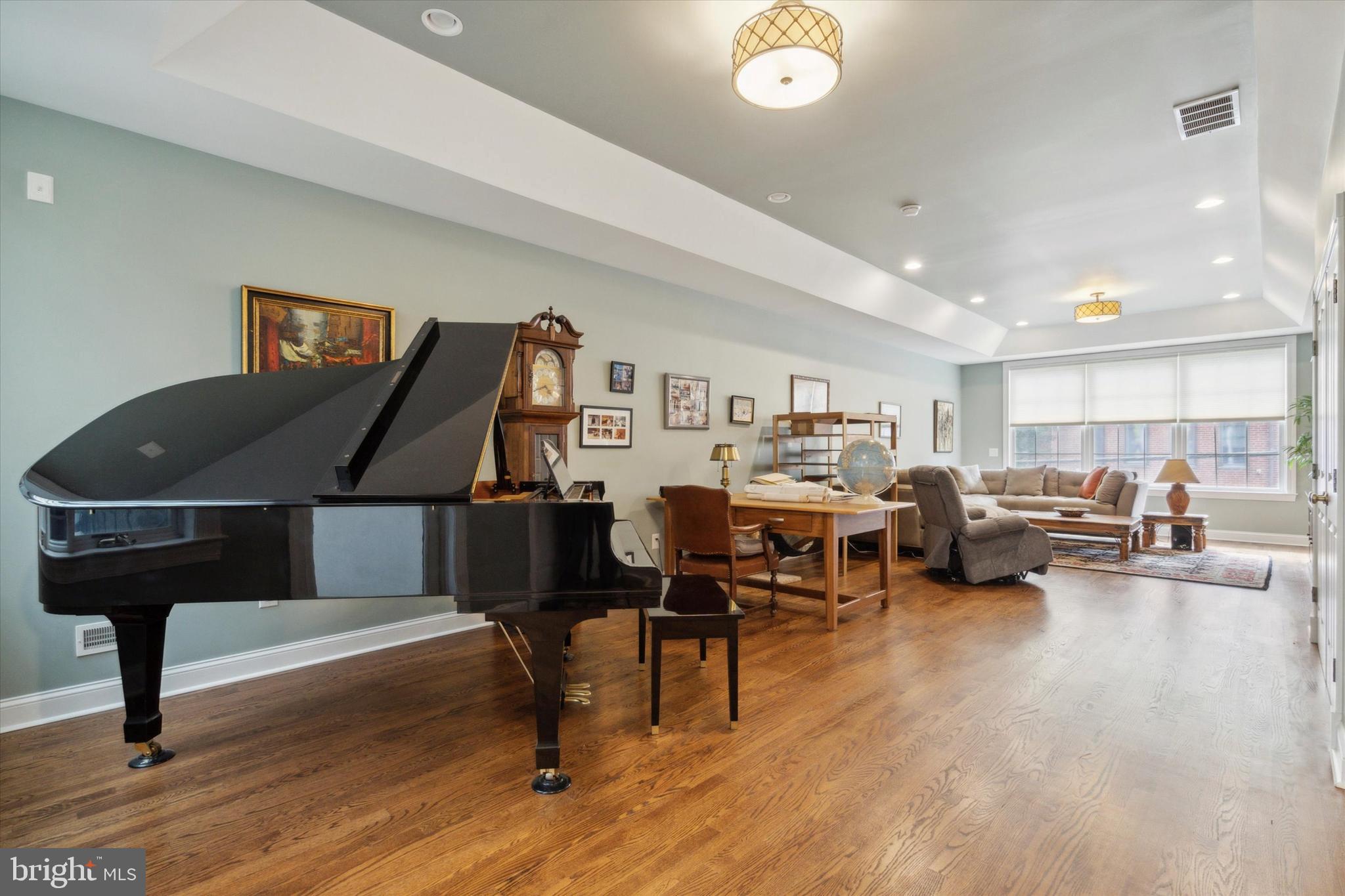 BELLA VISTA - Residential