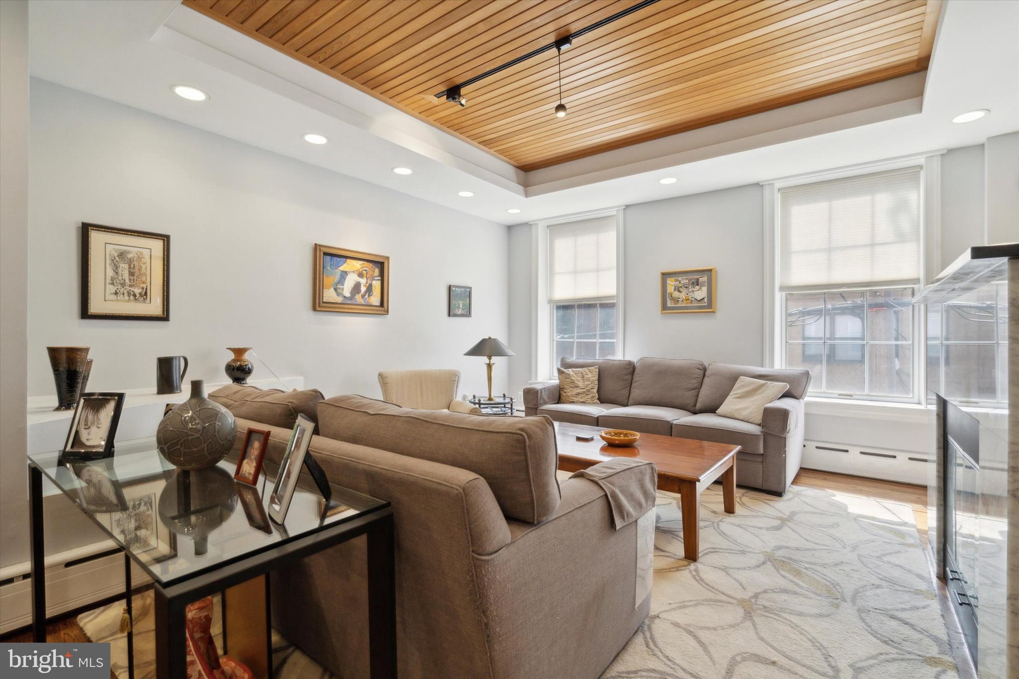 BELLA VISTA - Residential