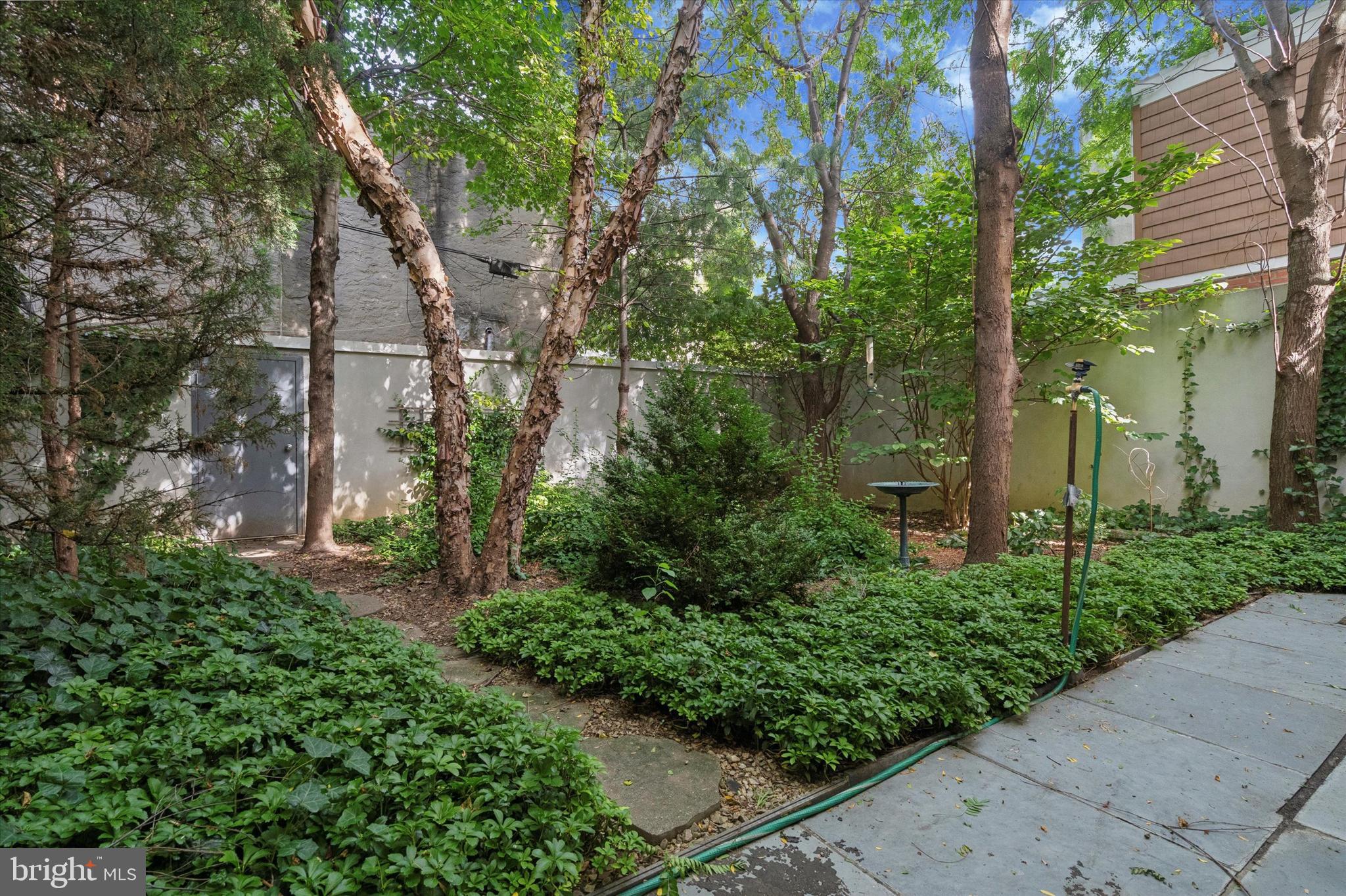 BELLA VISTA - Residential