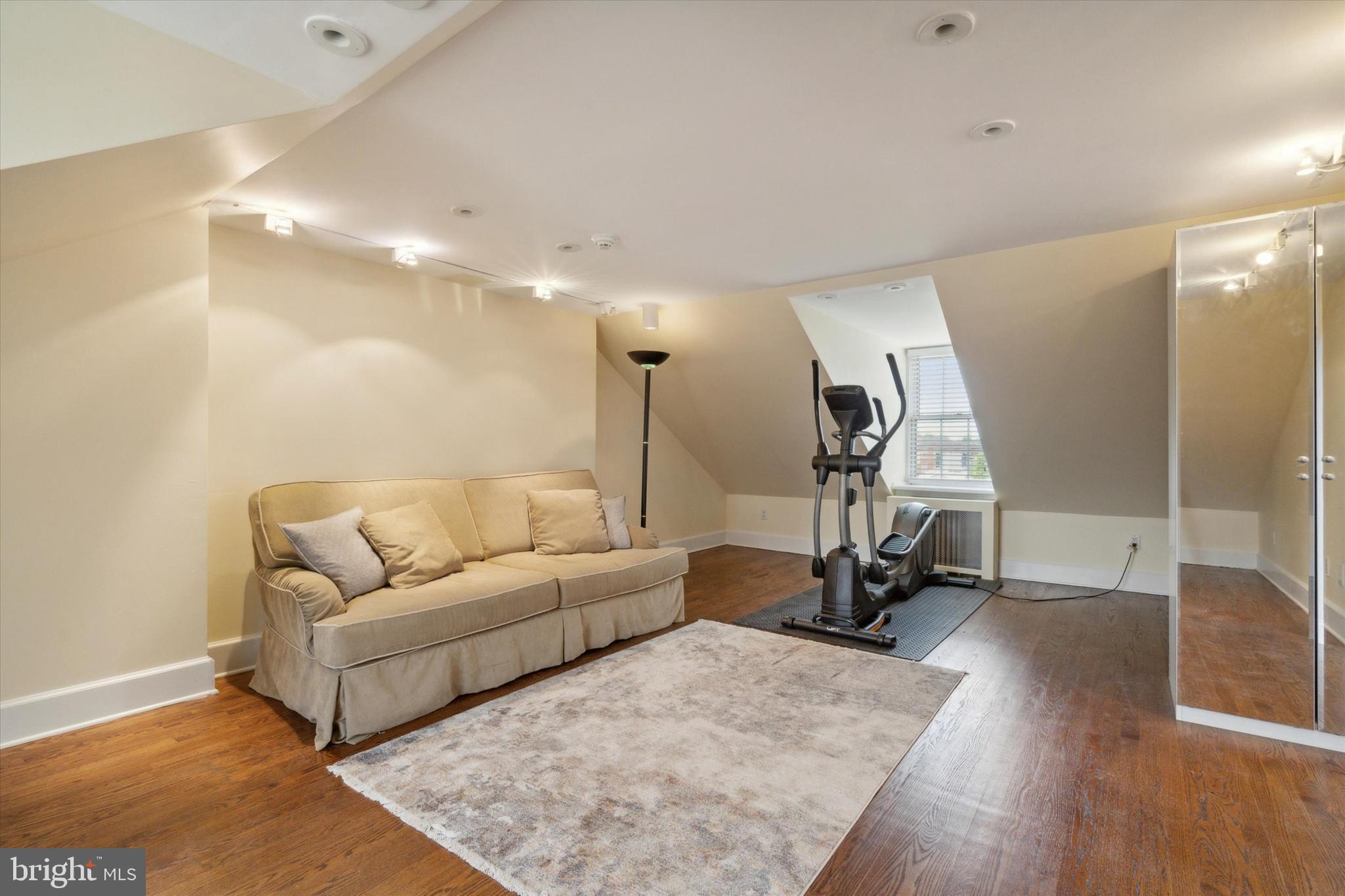 BELLA VISTA - Residential