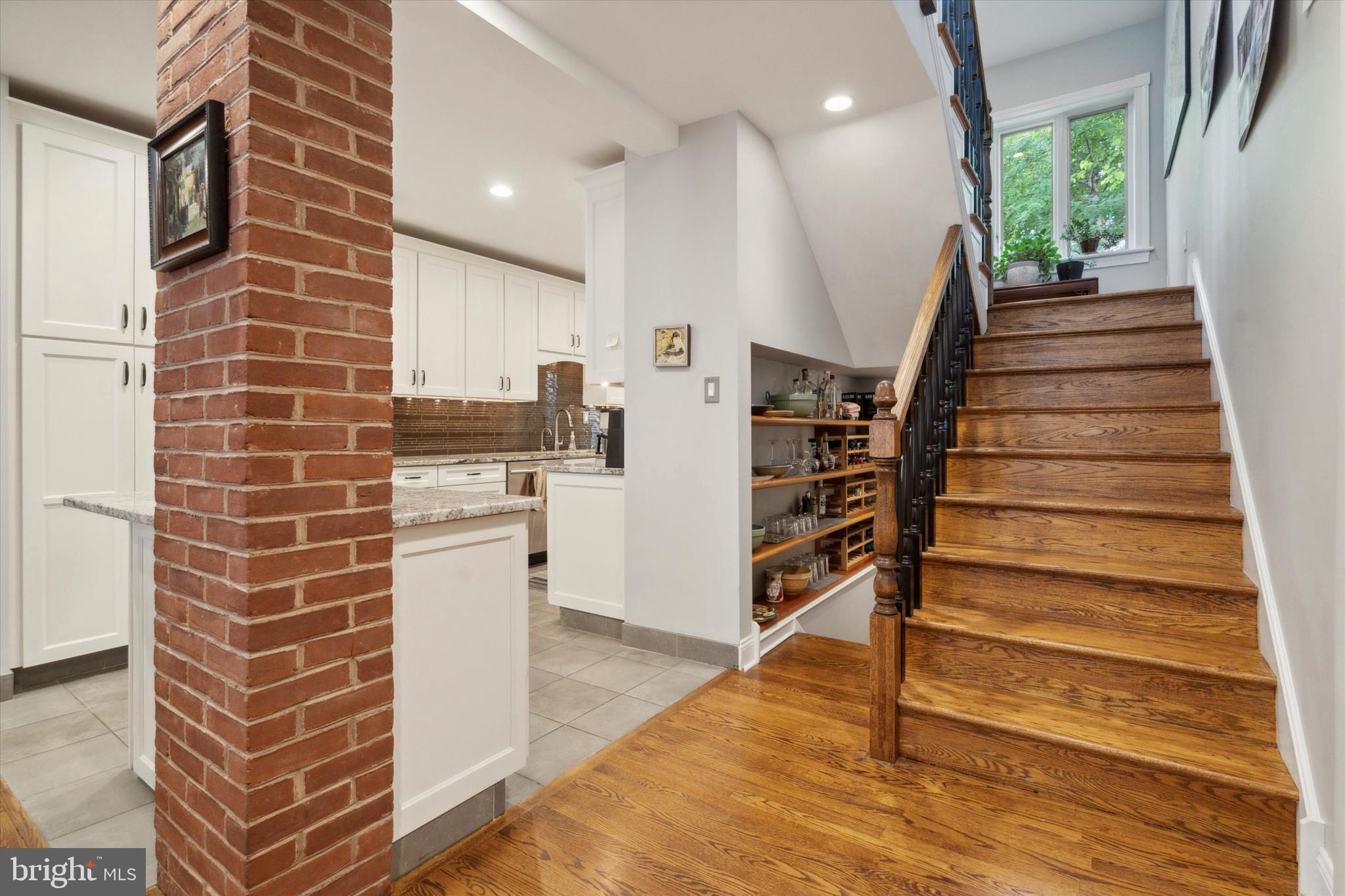 BELLA VISTA - Residential