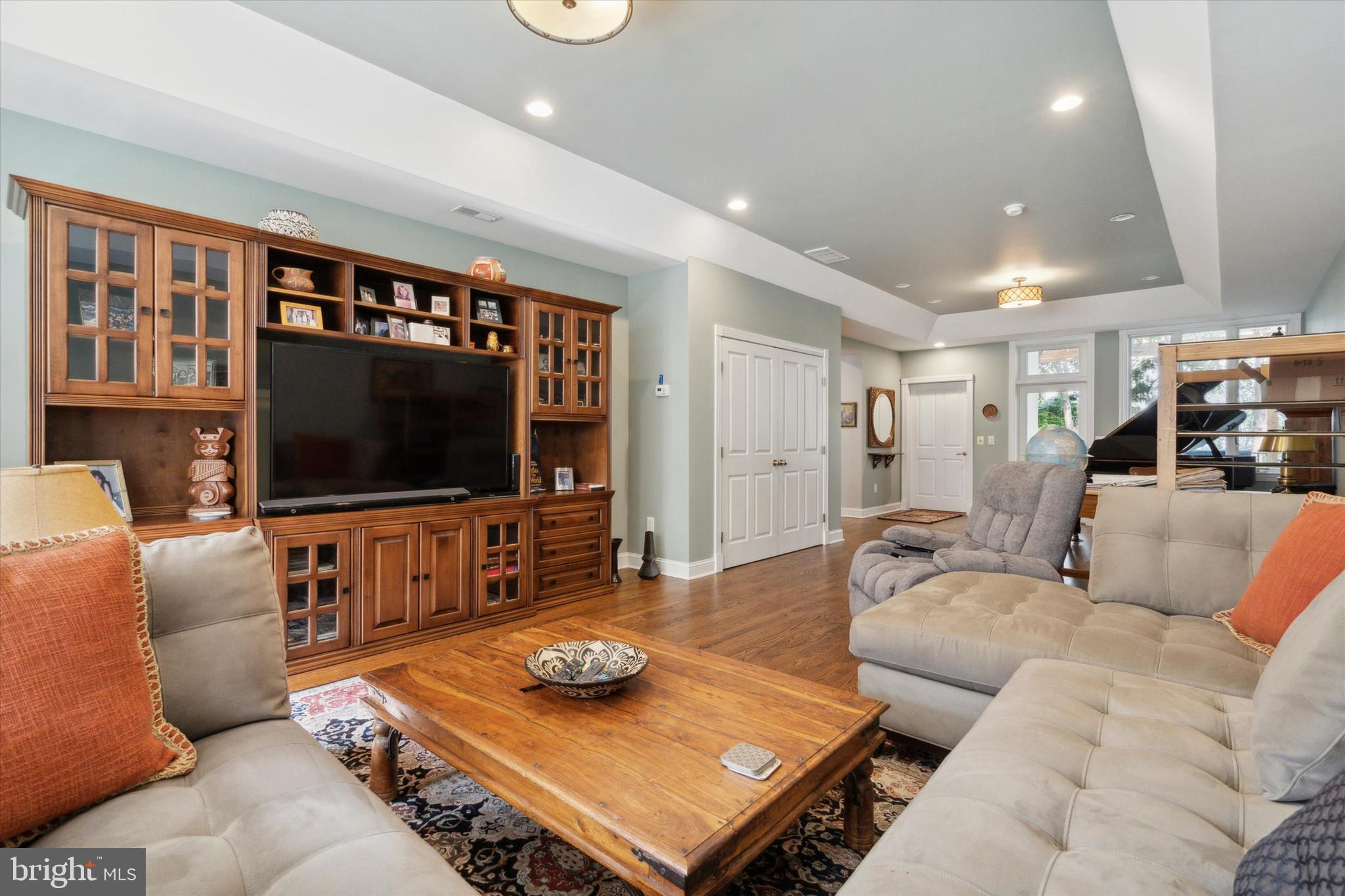 BELLA VISTA - Residential