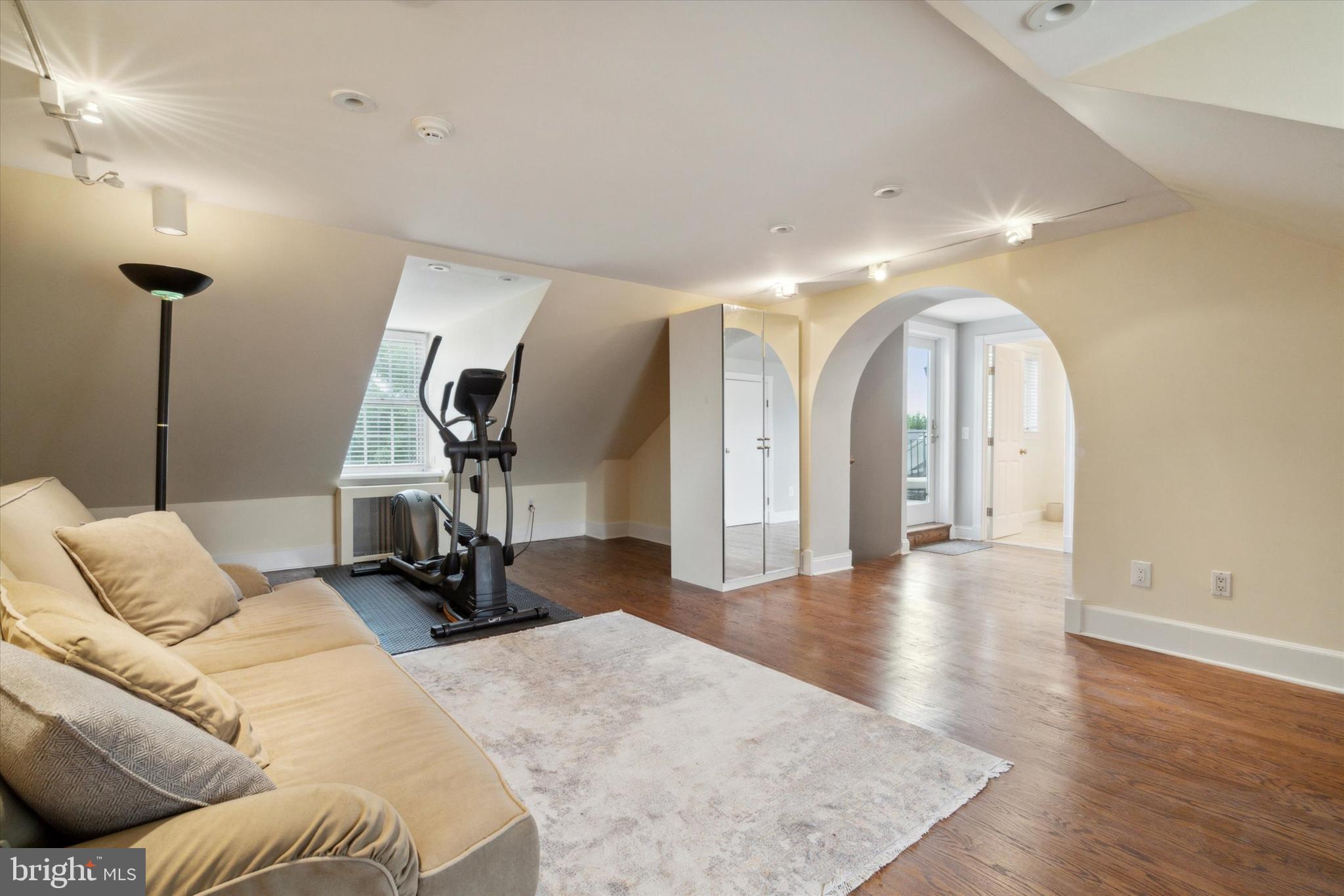 BELLA VISTA - Residential