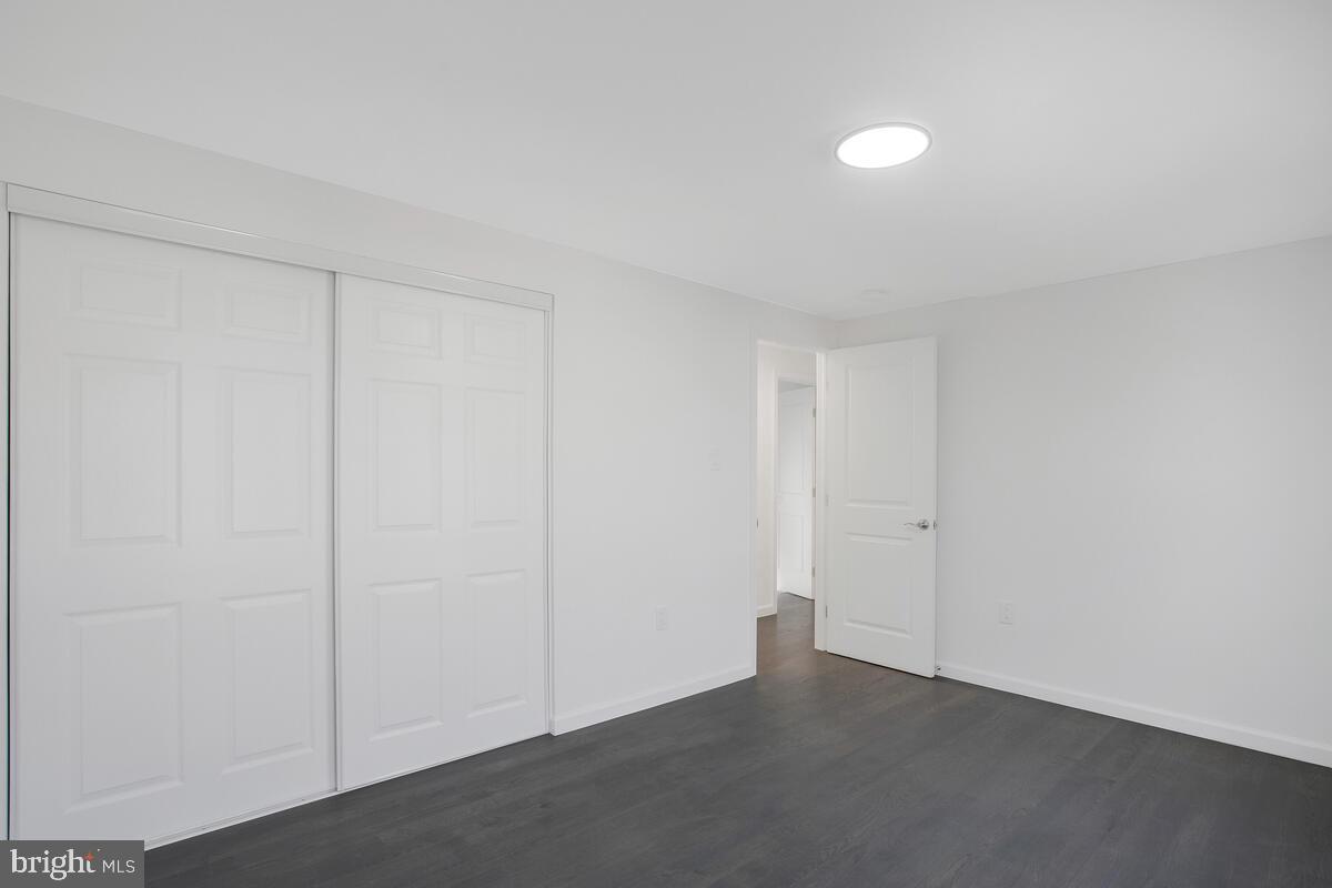 TANTALLON HILLS - Residential Lease