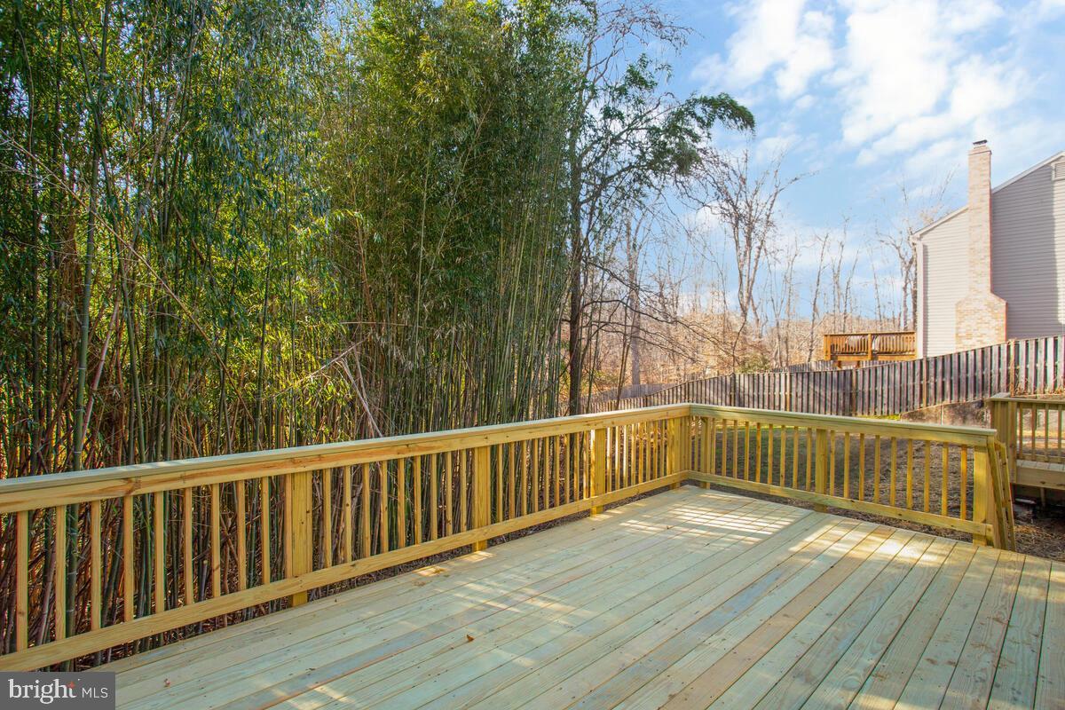 TANTALLON HILLS - Residential Lease