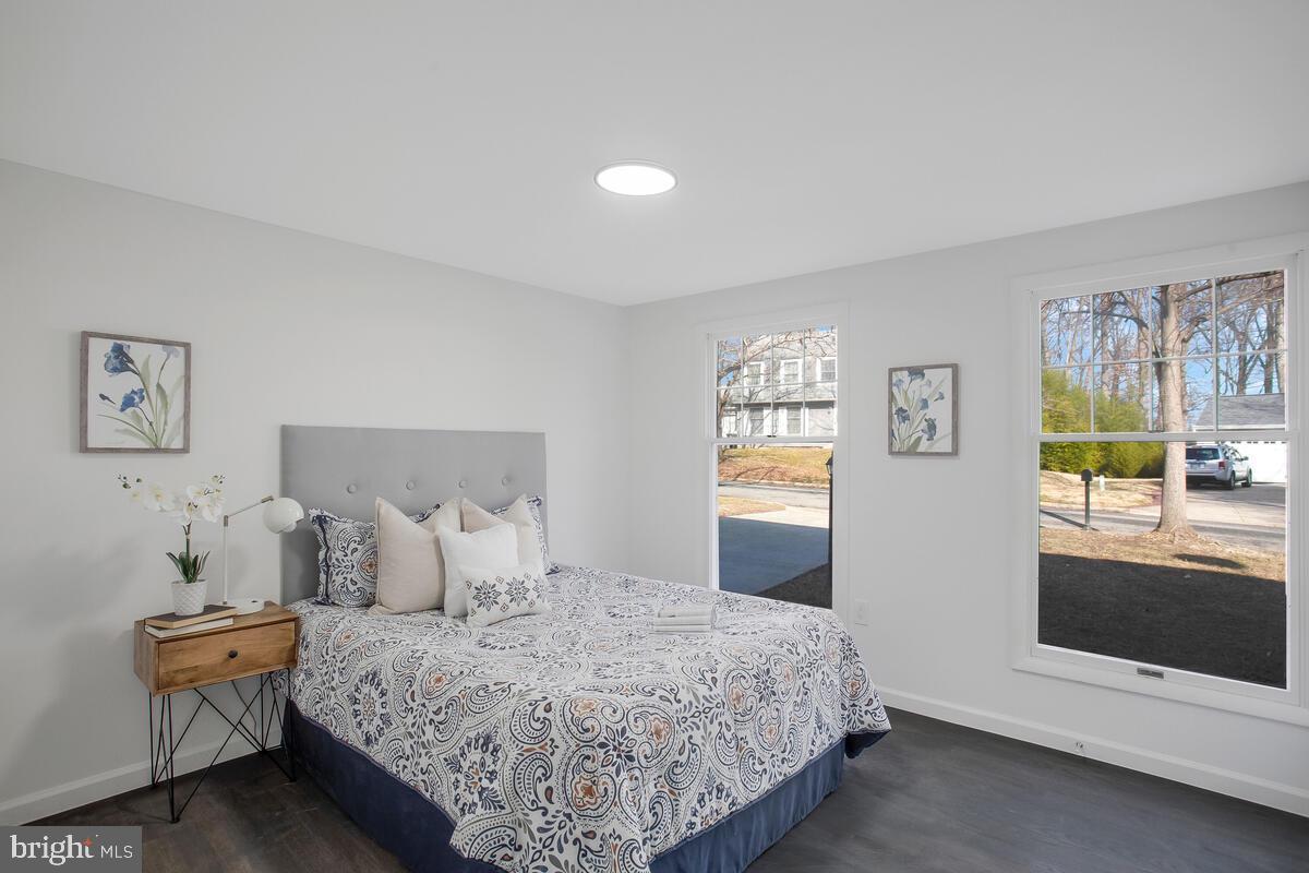 TANTALLON HILLS - Residential Lease