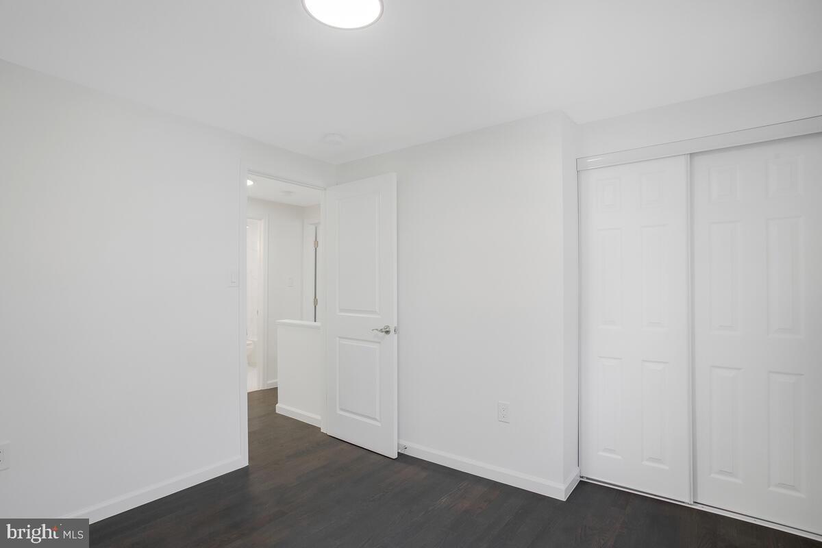 TANTALLON HILLS - Residential Lease