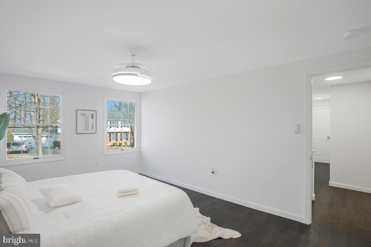 TANTALLON HILLS - Residential Lease