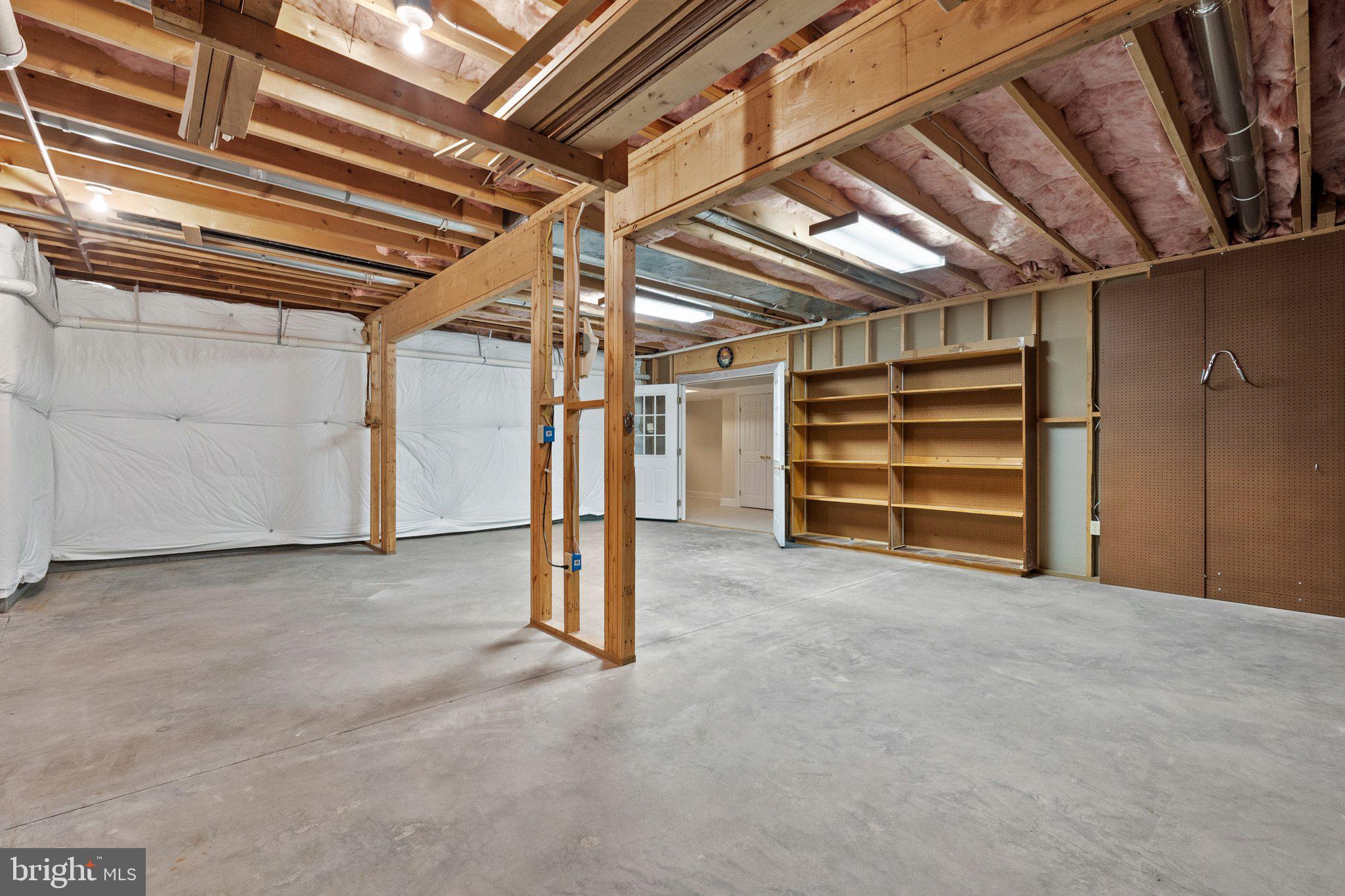 OAKDALE CROSSING - Residential