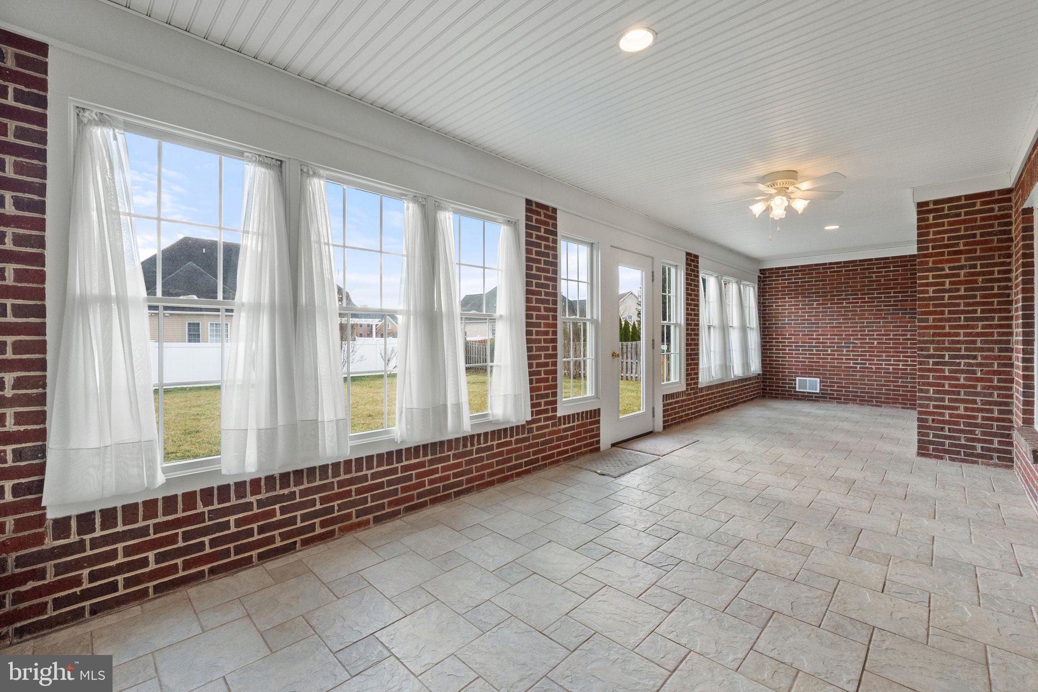 OAKDALE CROSSING - Residential