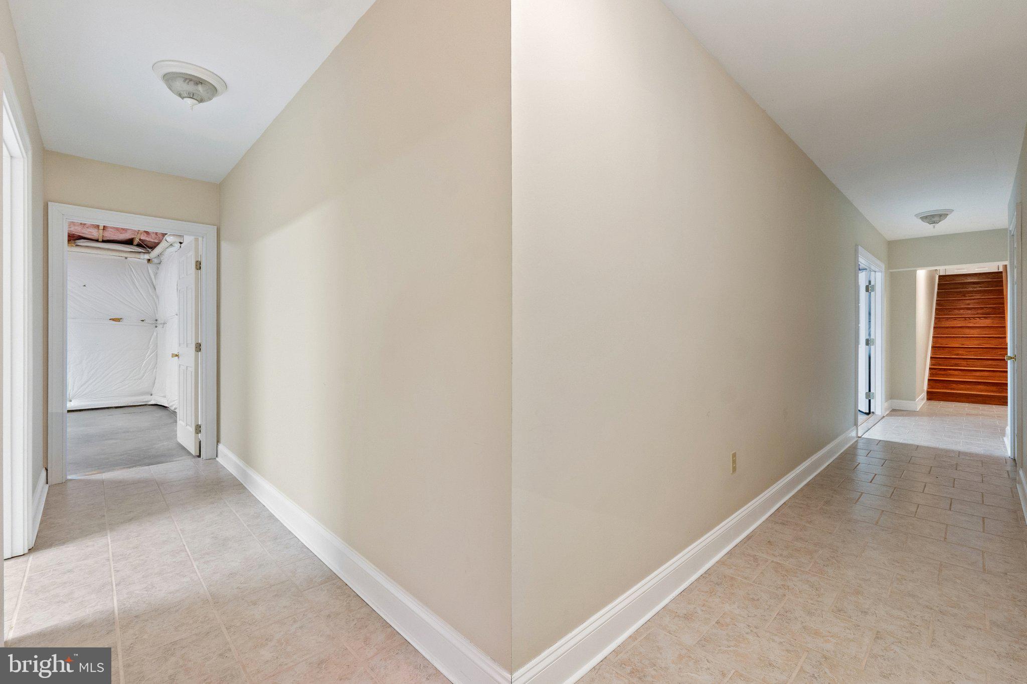 OAKDALE CROSSING - Residential