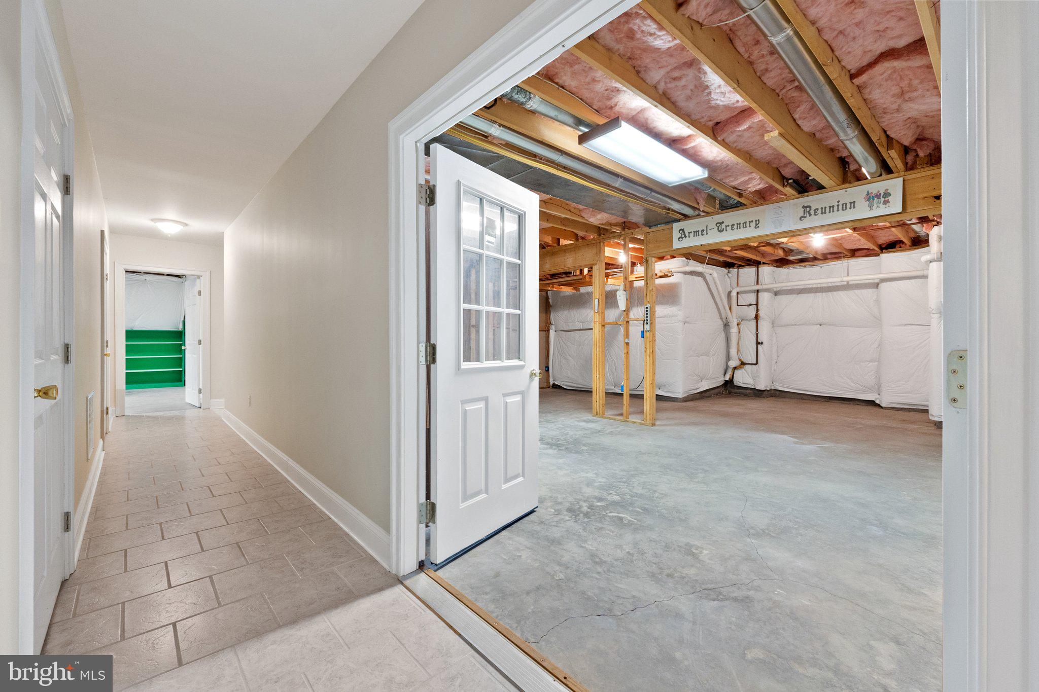 OAKDALE CROSSING - Residential