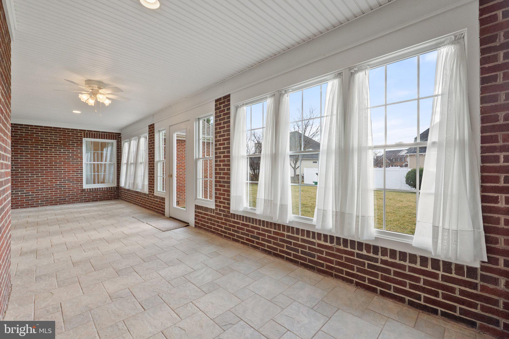 OAKDALE CROSSING - Residential