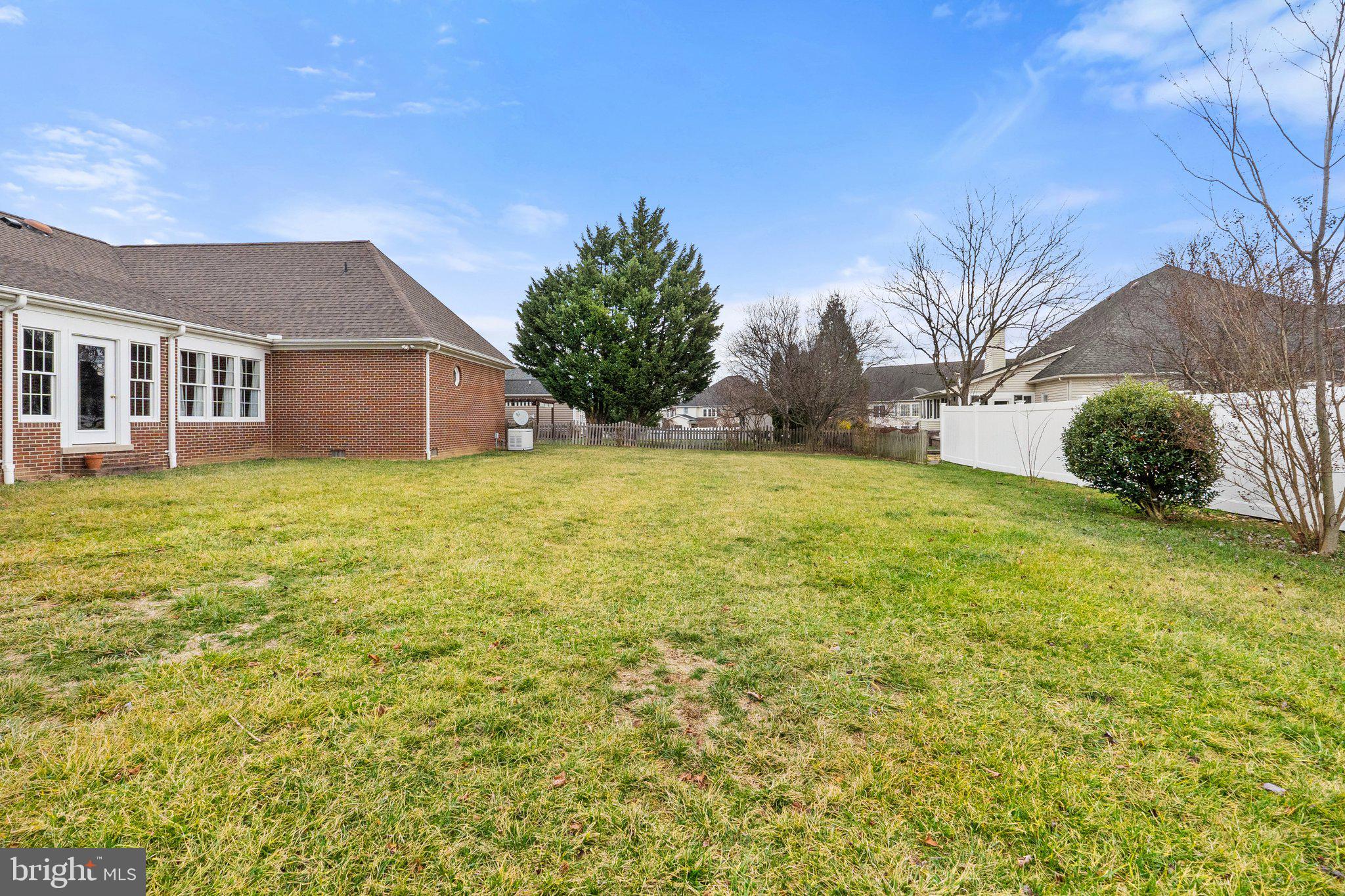 OAKDALE CROSSING - Residential