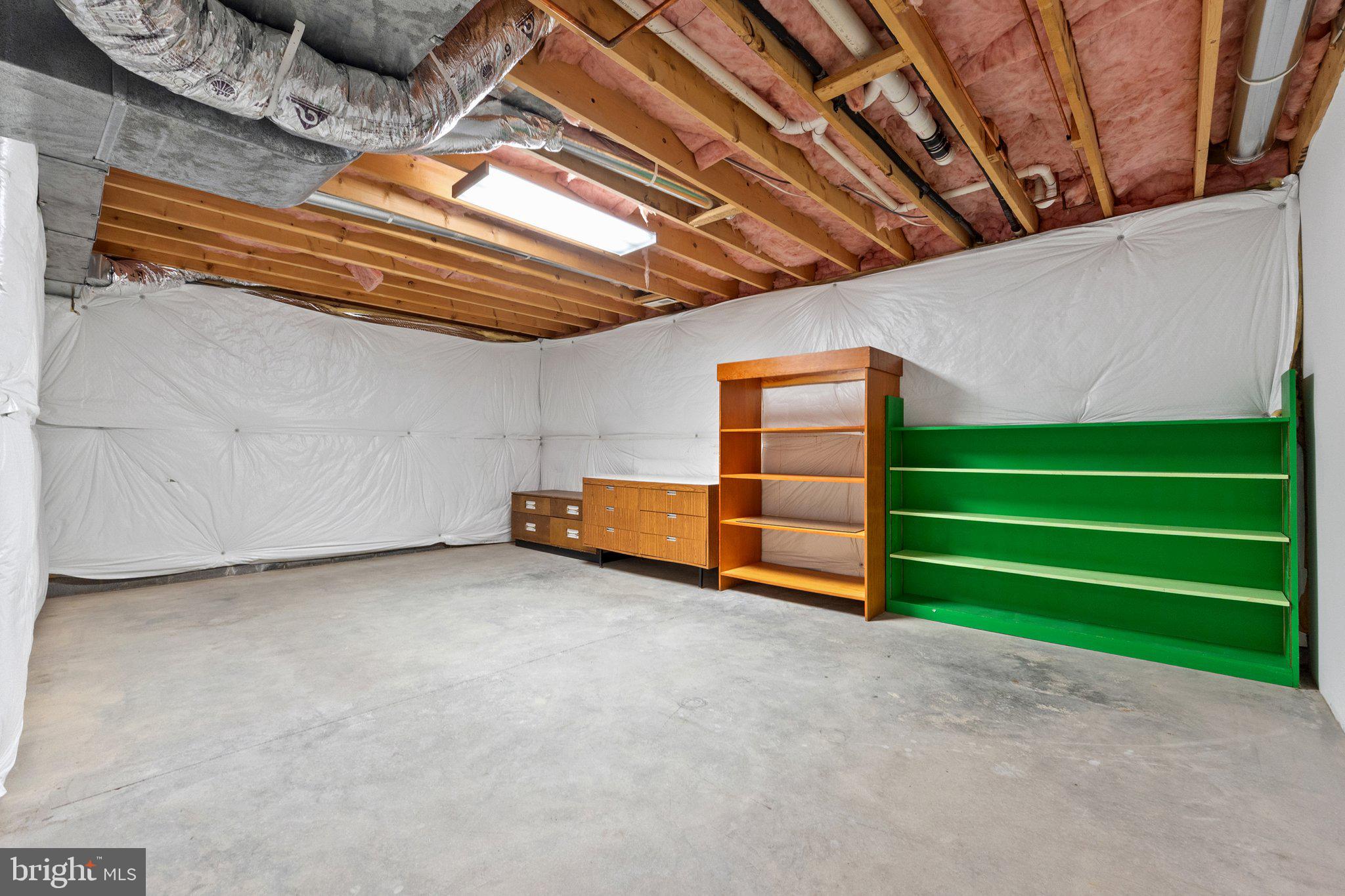 OAKDALE CROSSING - Residential