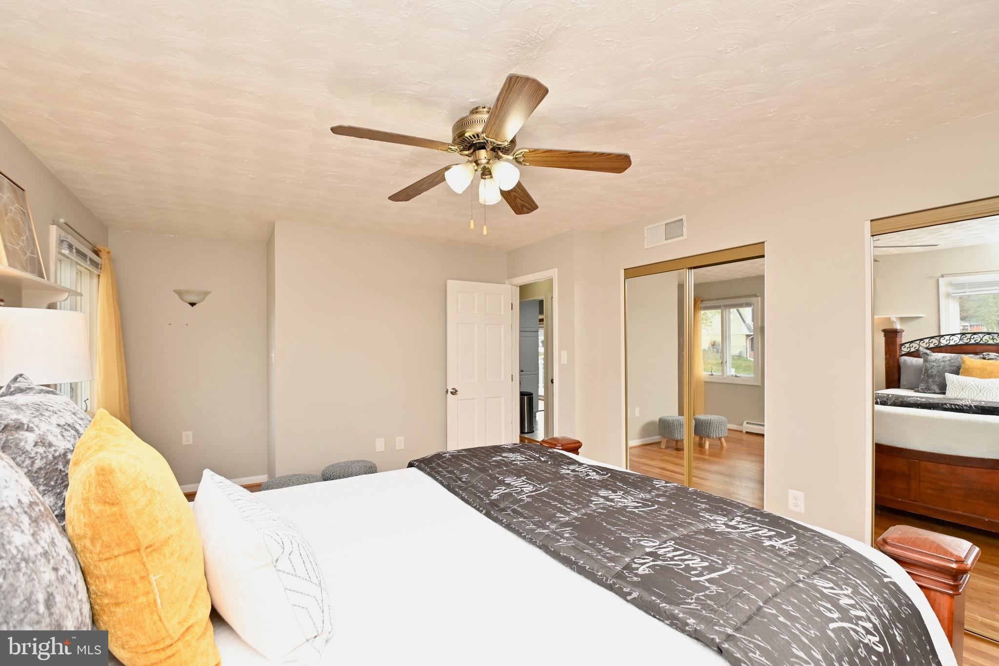 DALE CITY - Residential