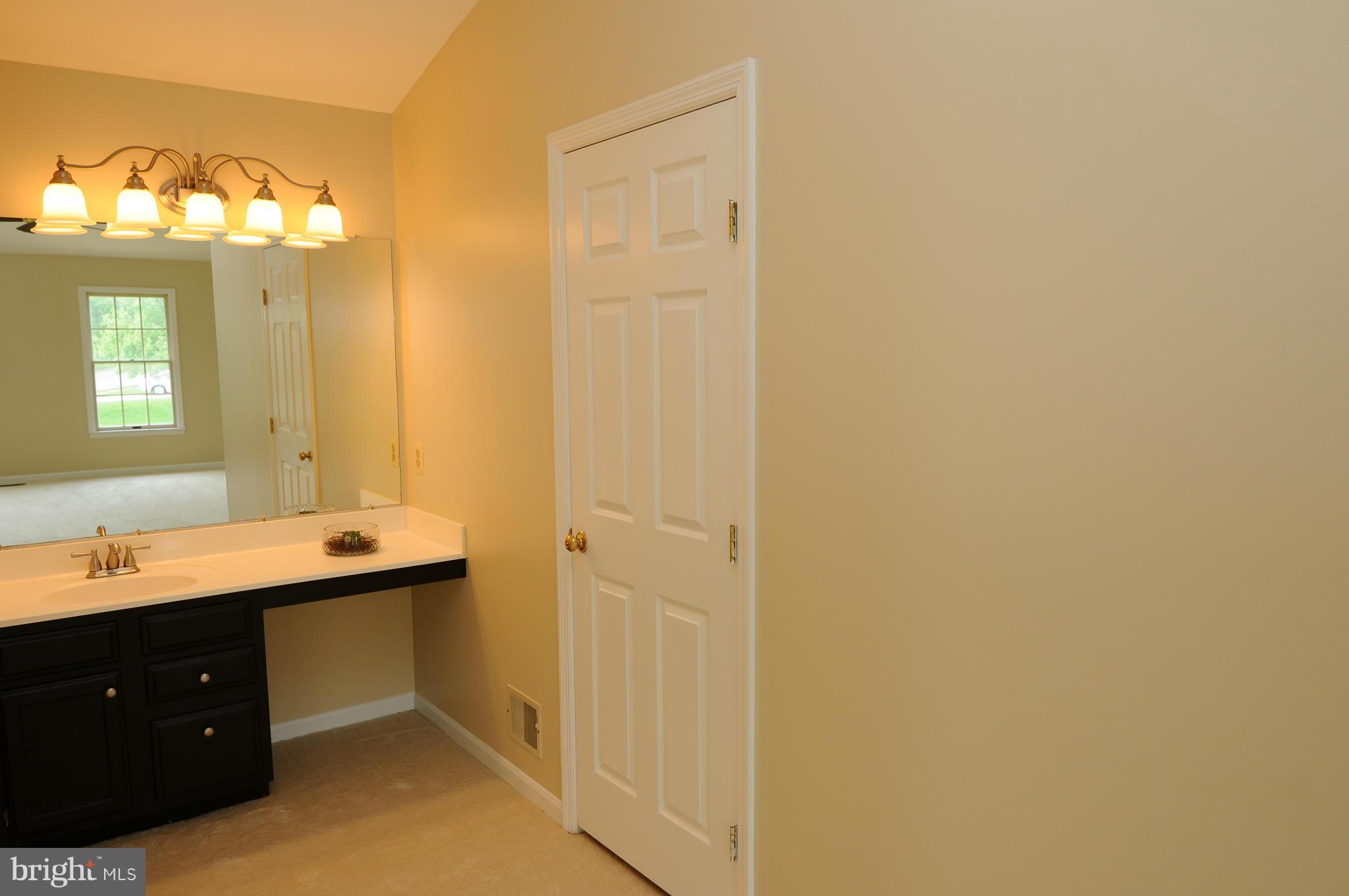 POTOMAC LAKES - Residential