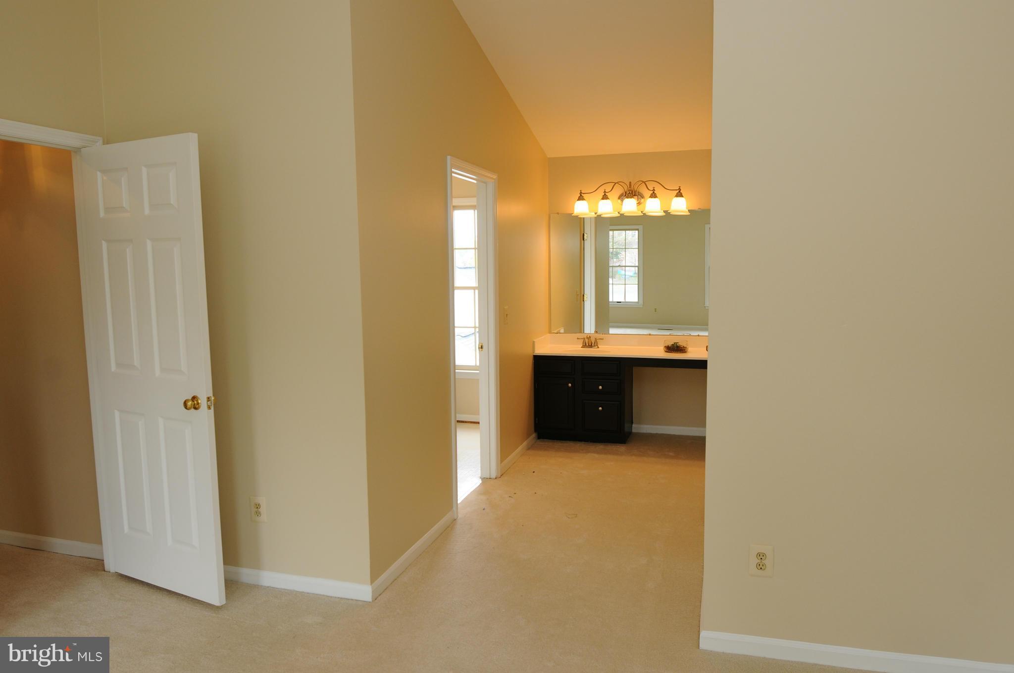 POTOMAC LAKES - Residential