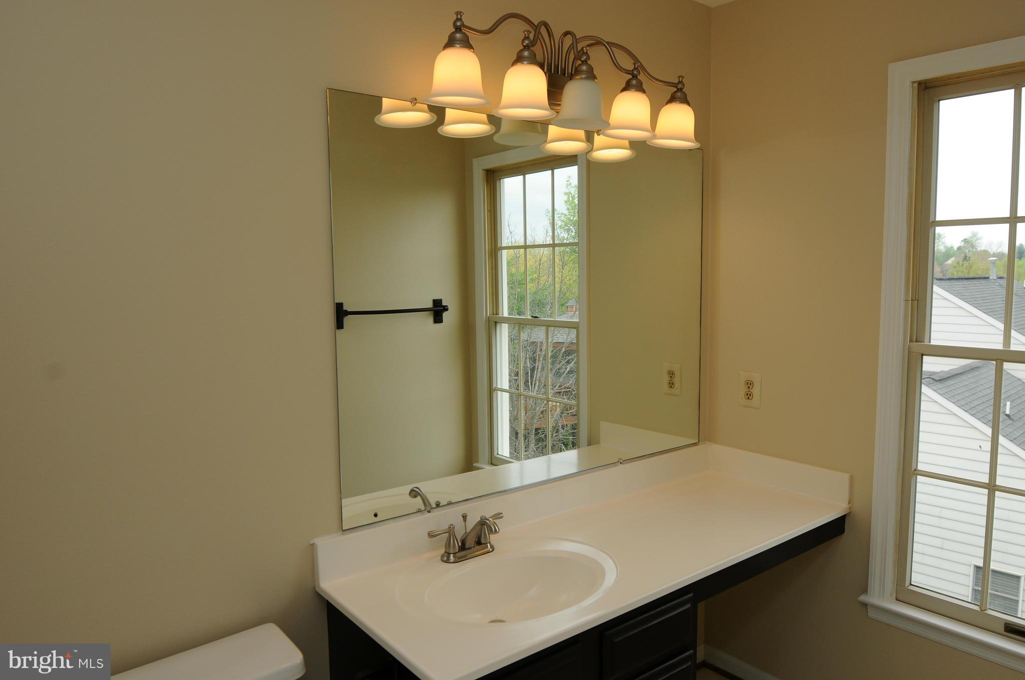 POTOMAC LAKES - Residential