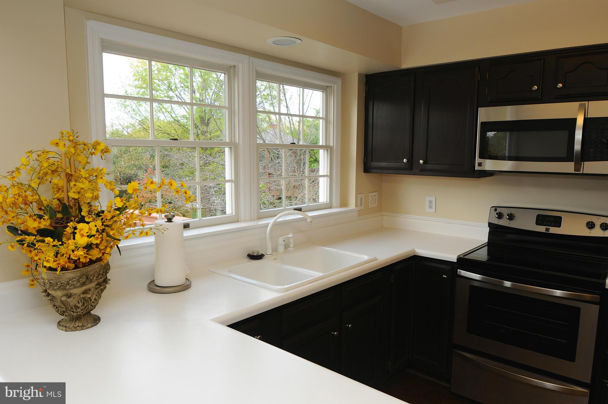 POTOMAC LAKES - Residential