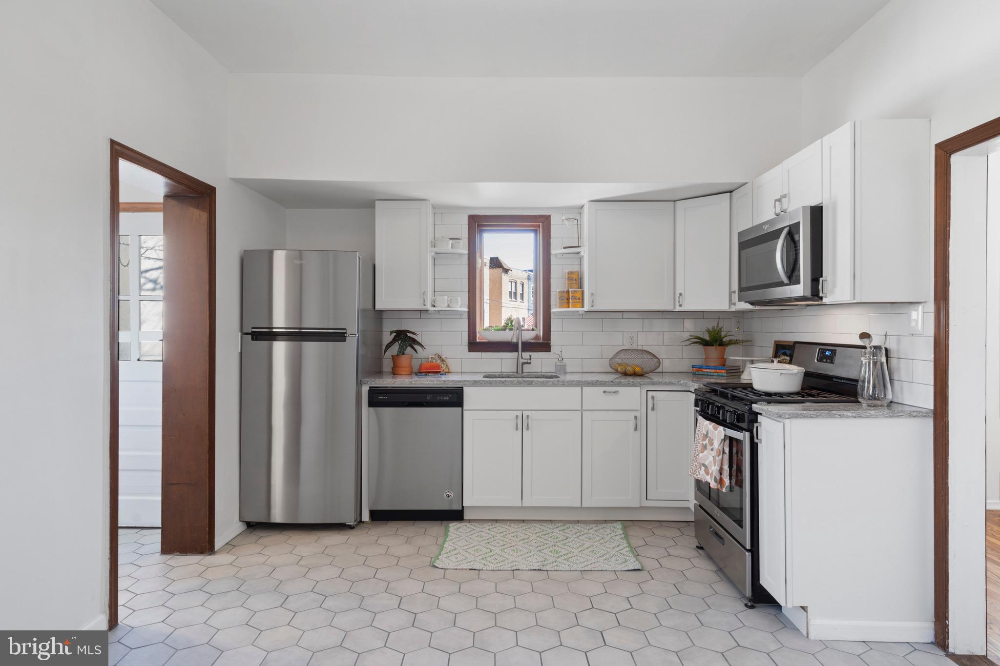 LANSDOWNE - Residential