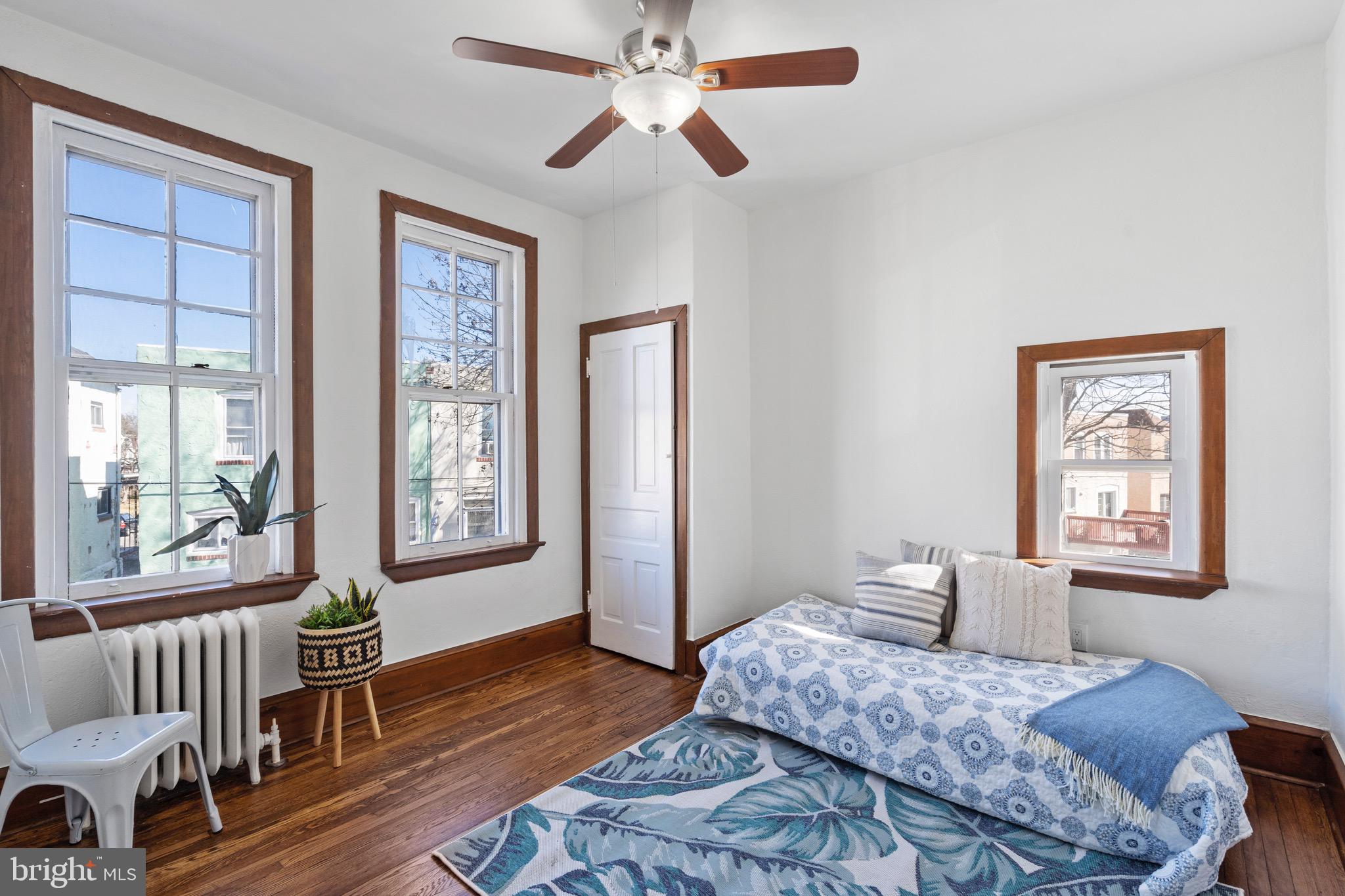 LANSDOWNE - Residential