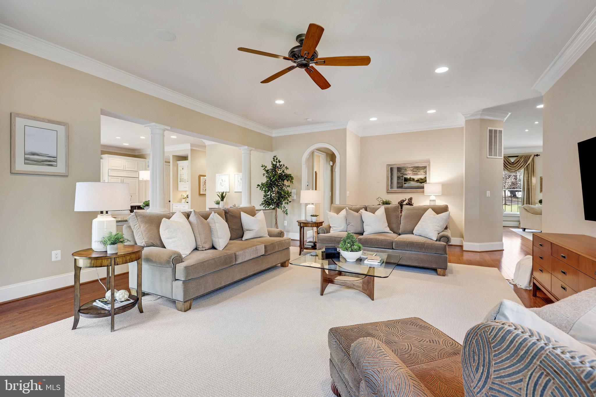 LANGLEY FOREST - Residential