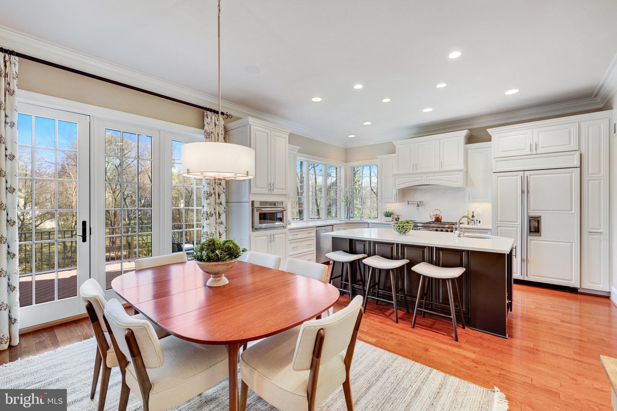 LANGLEY FOREST - Residential