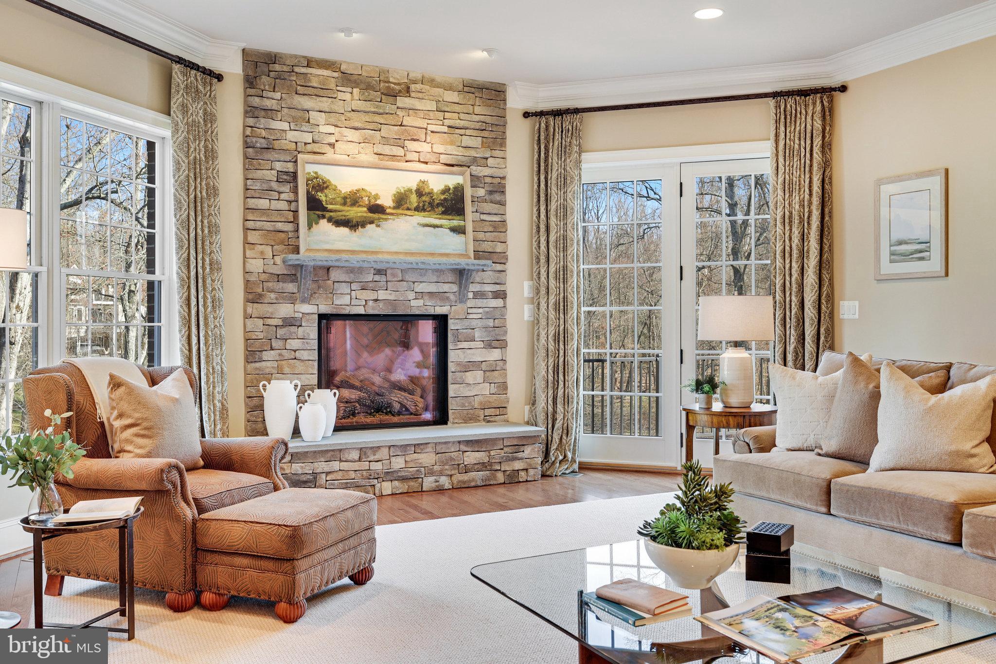 LANGLEY FOREST - Residential