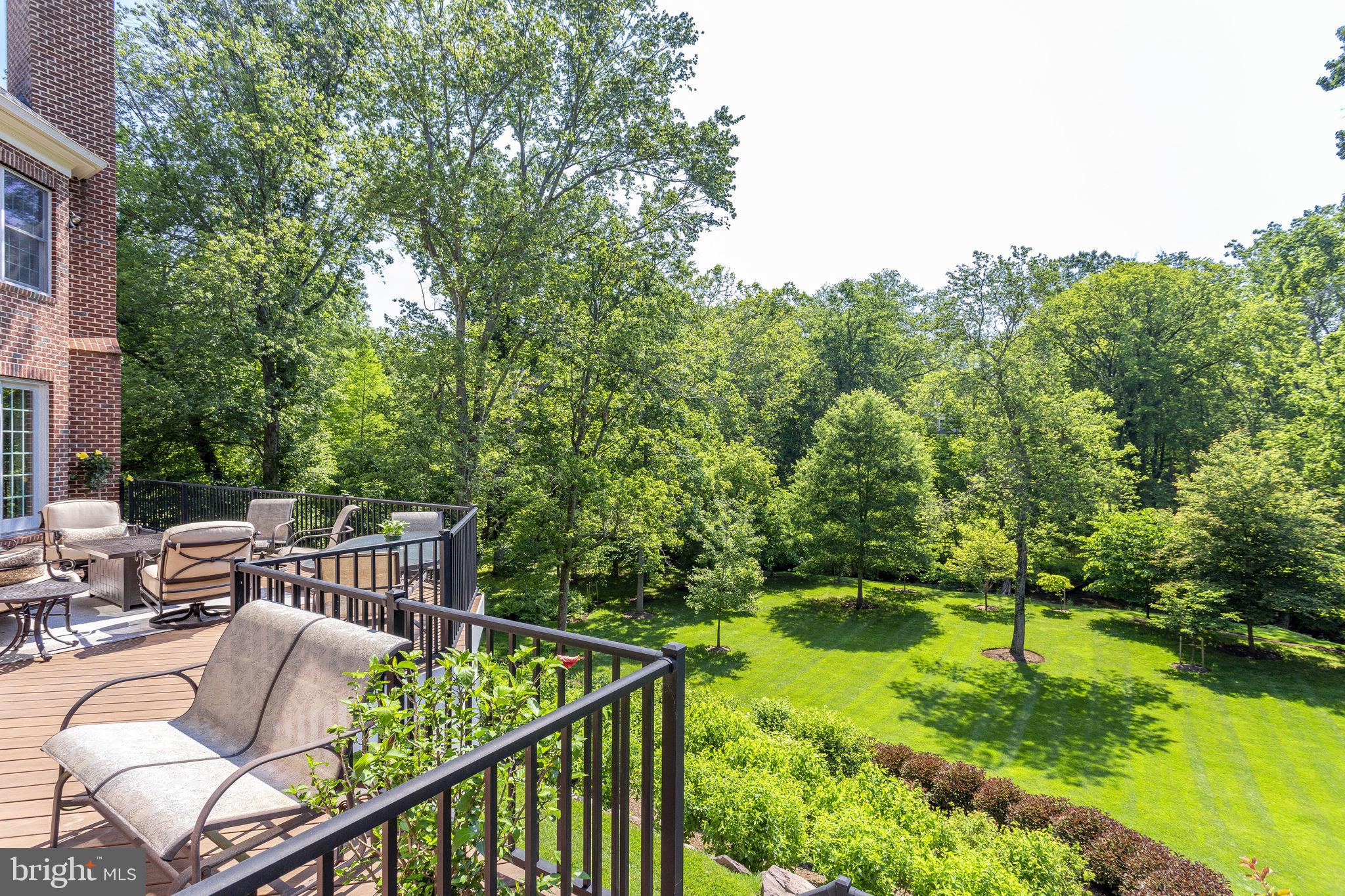 LANGLEY FOREST - Residential