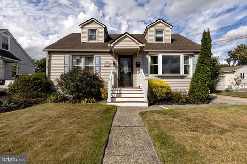 209 LAKE DRIVE BELLMAWR NJ 08031