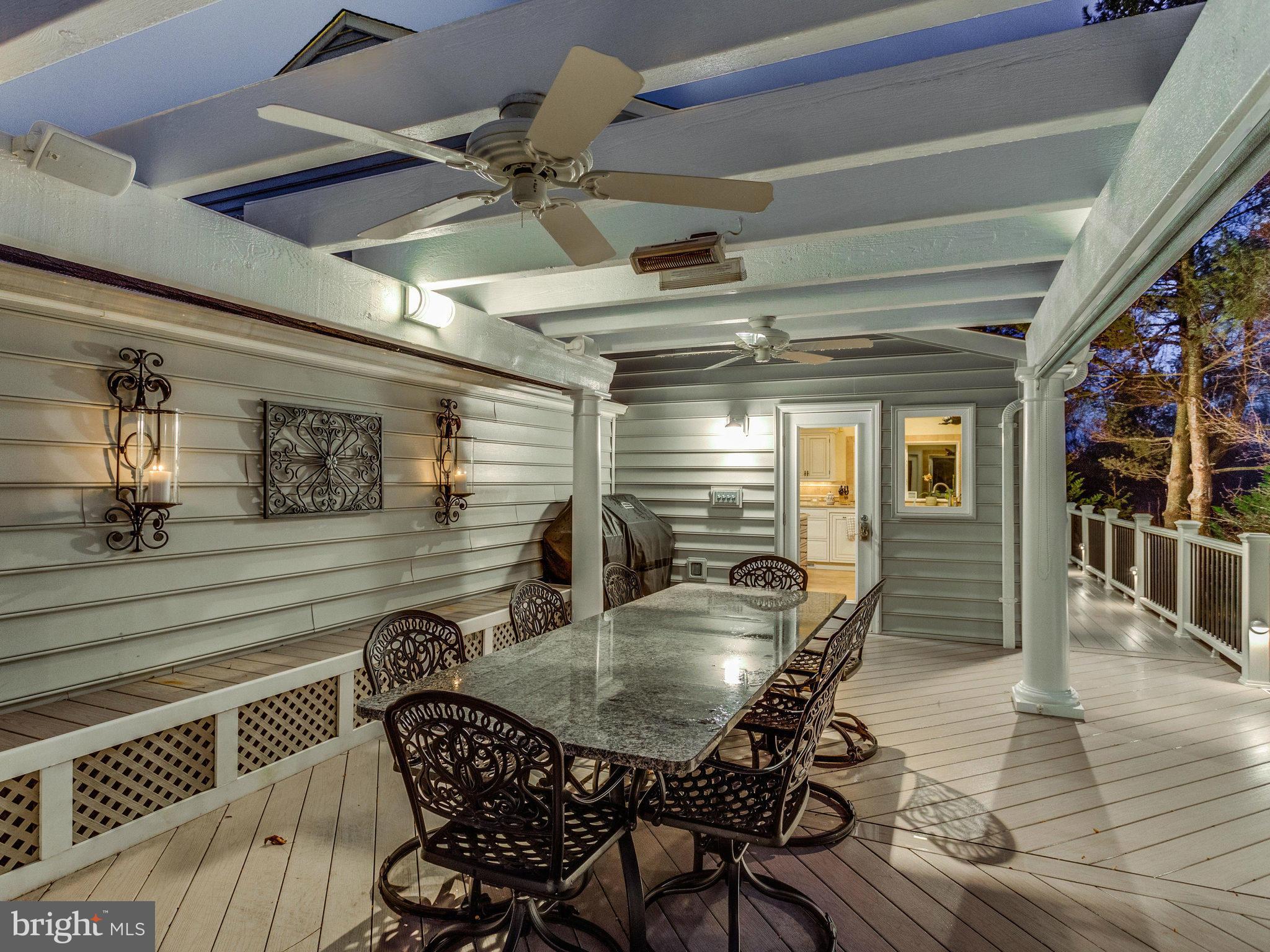 HILLSIDE MANOR - Residential