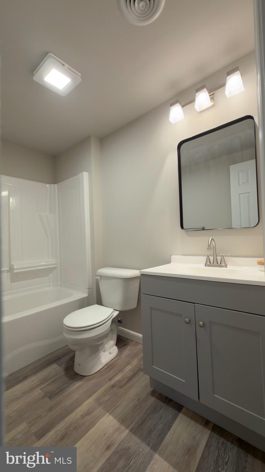 BUCHANAN TRAIL WEST - Residential